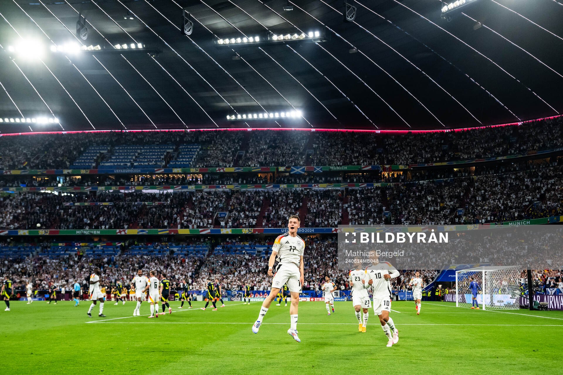 Florian Wirtz of Germany celebrates