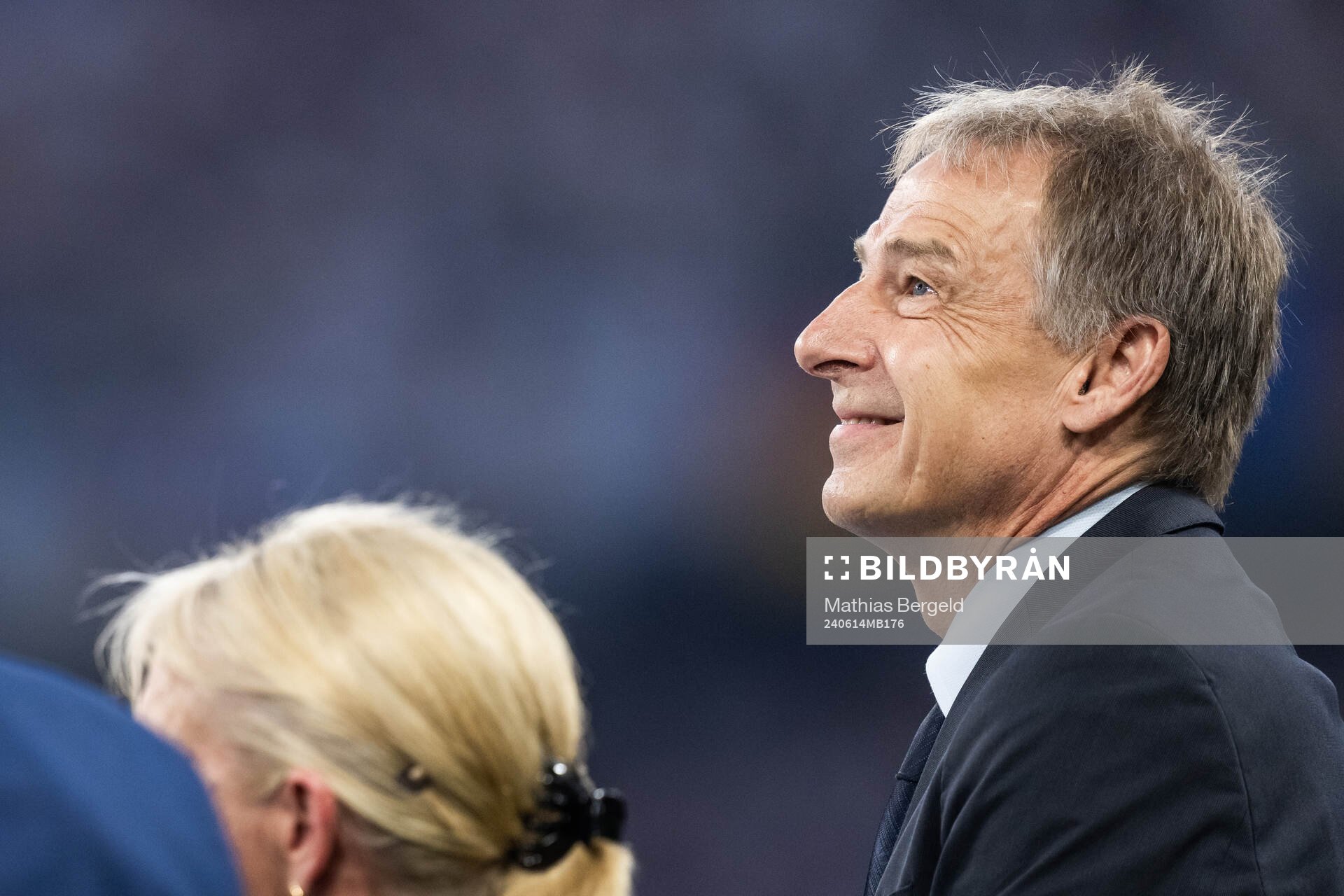 Jürgen Klinsmann honour the late Franz Beckenbauer