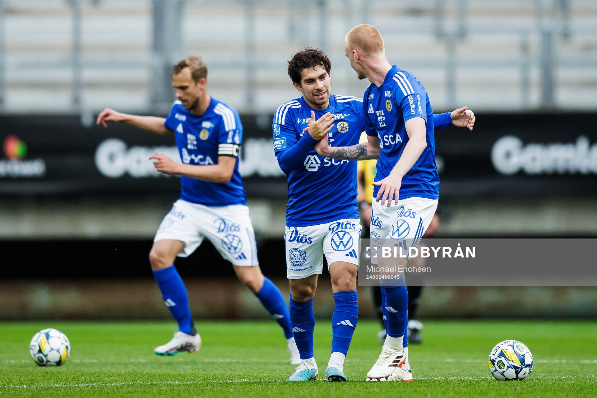 GIF Sundsvalls Marcelo Palomino och Lucas Forsberg jublar efter 1-1 under fotbollsmatchen i Superettan mellan Örgryte och GIF Sundsvall den 14 juni 2024 i Göteborg.