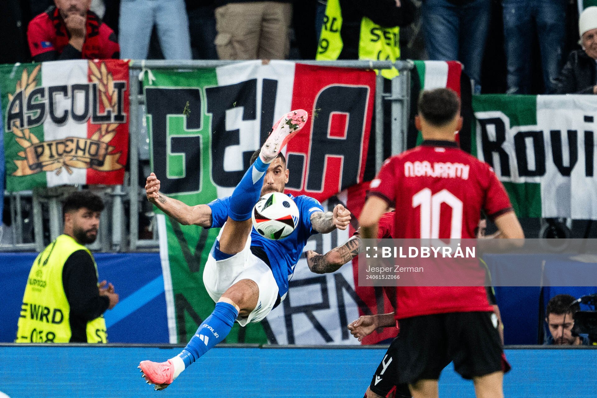 Lorenzo Pellegrini of Italy