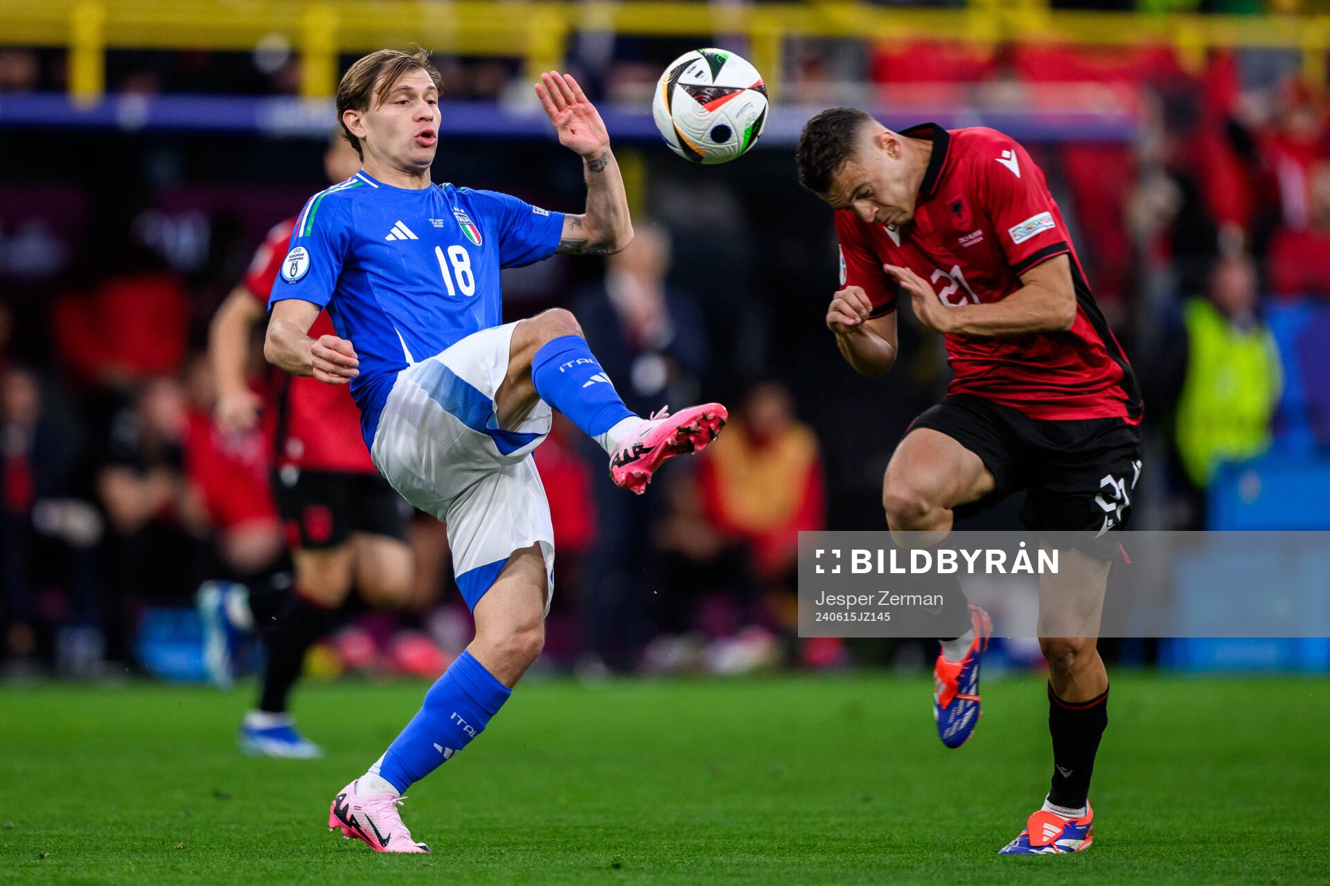 Nicolo Barella of Italy and Kristjan Asllani of Albania