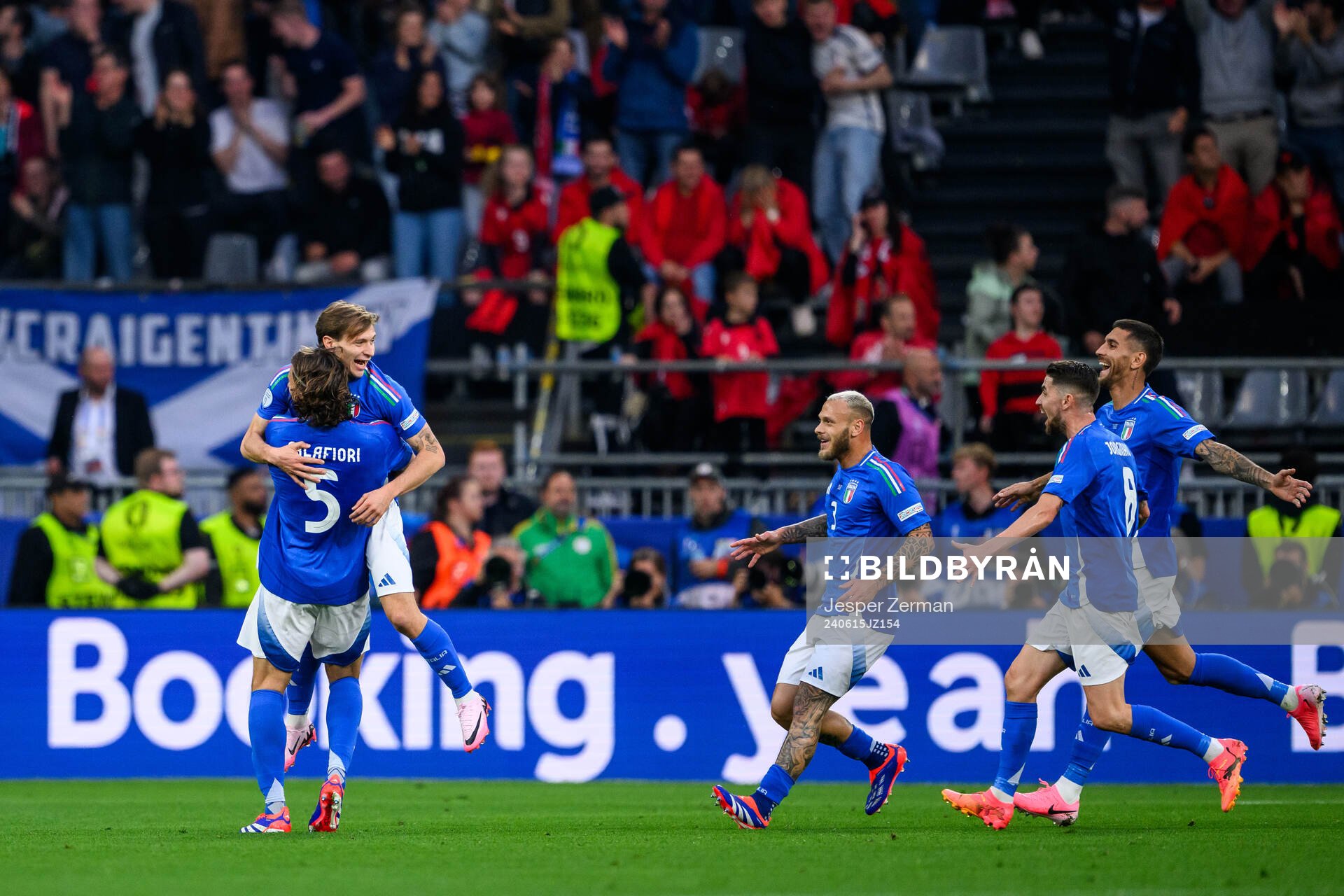 Nicolo Barella of Italy celebrate with teammates after scoring 2-1 during the UEFA Euro 2024 Football Championship match between Italy and Albania on June 15, 2024 in Dortmund.