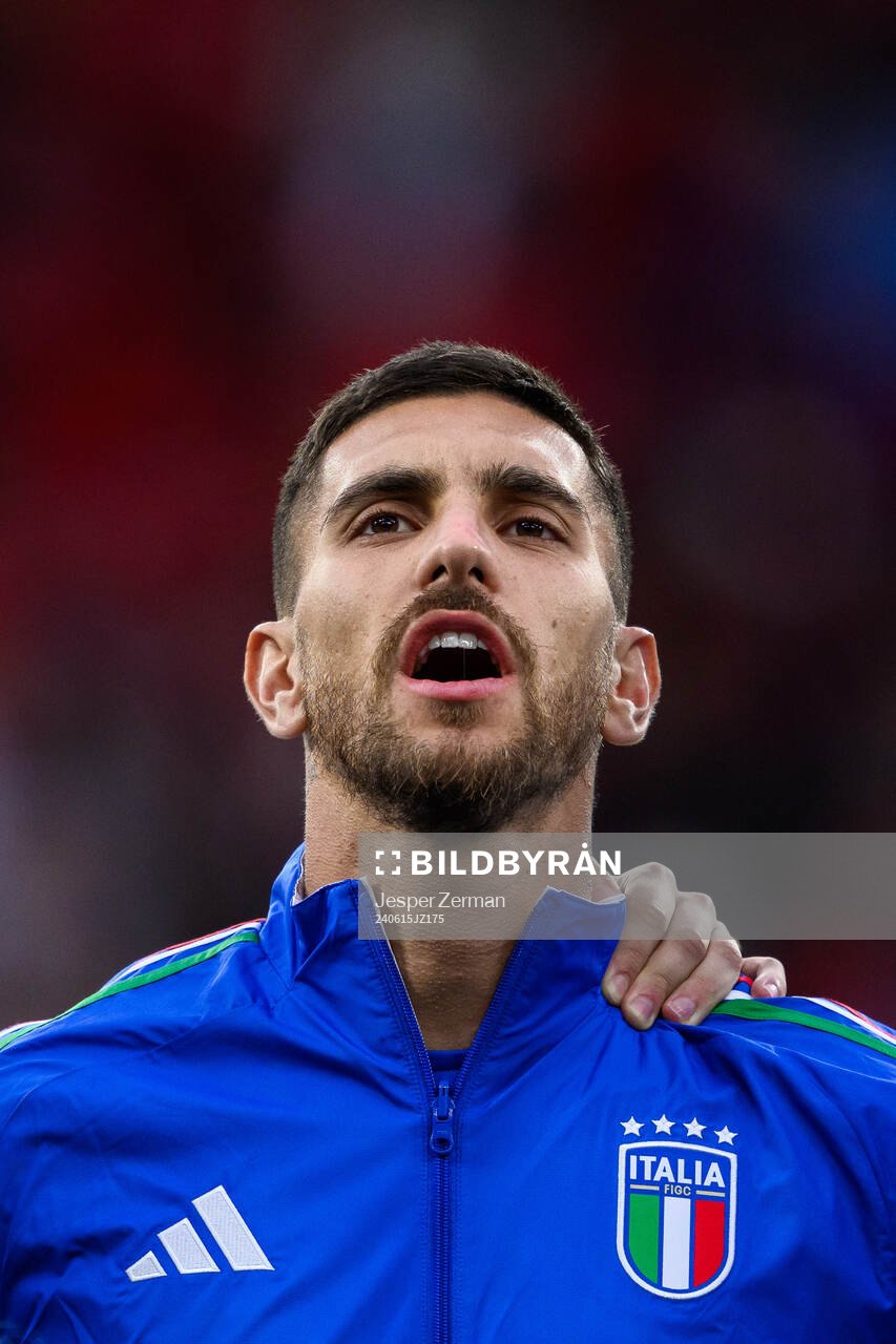 Lorenzo Pellegrini of Italy