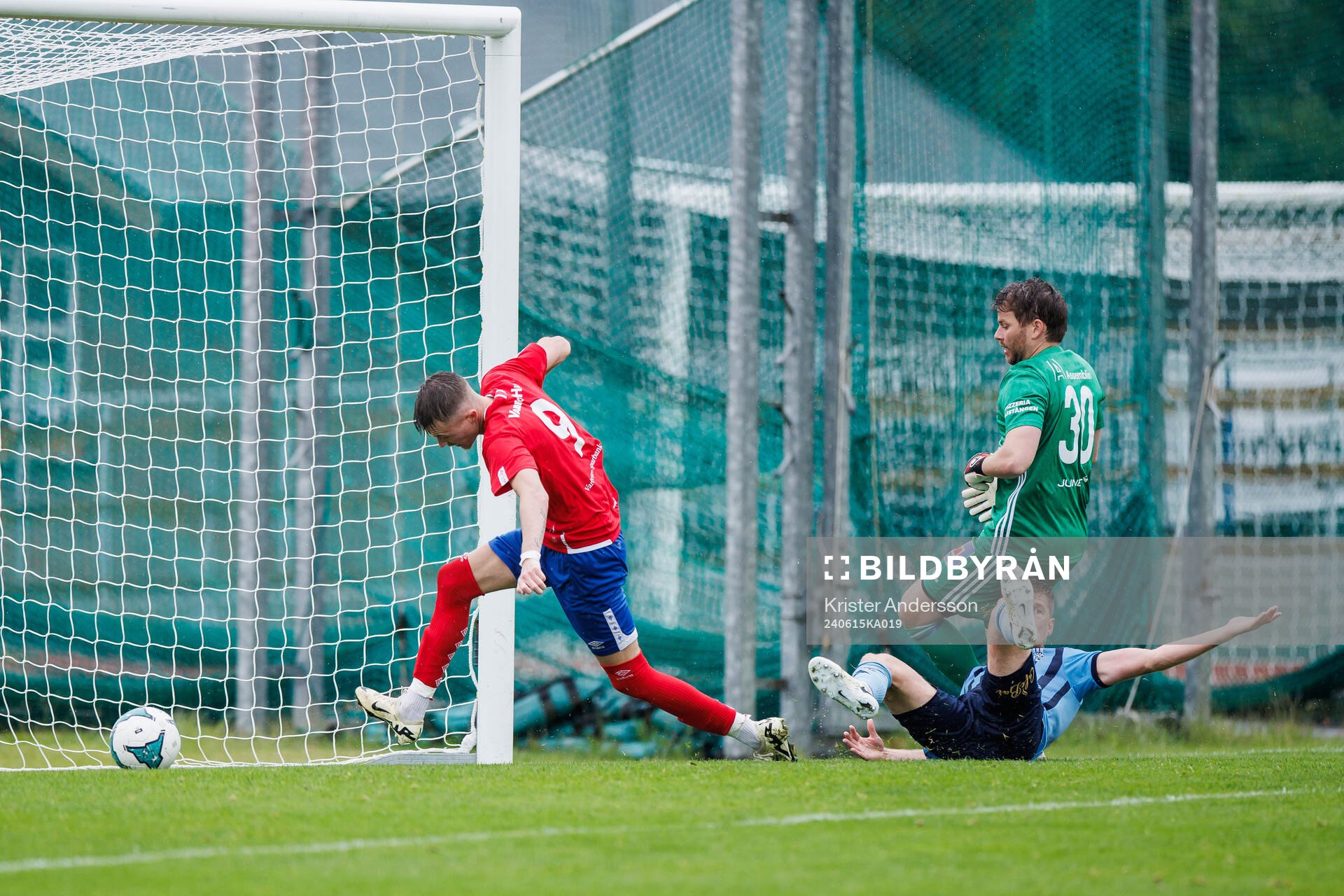 Varbergs Rasmus Cronvall gör 2-1