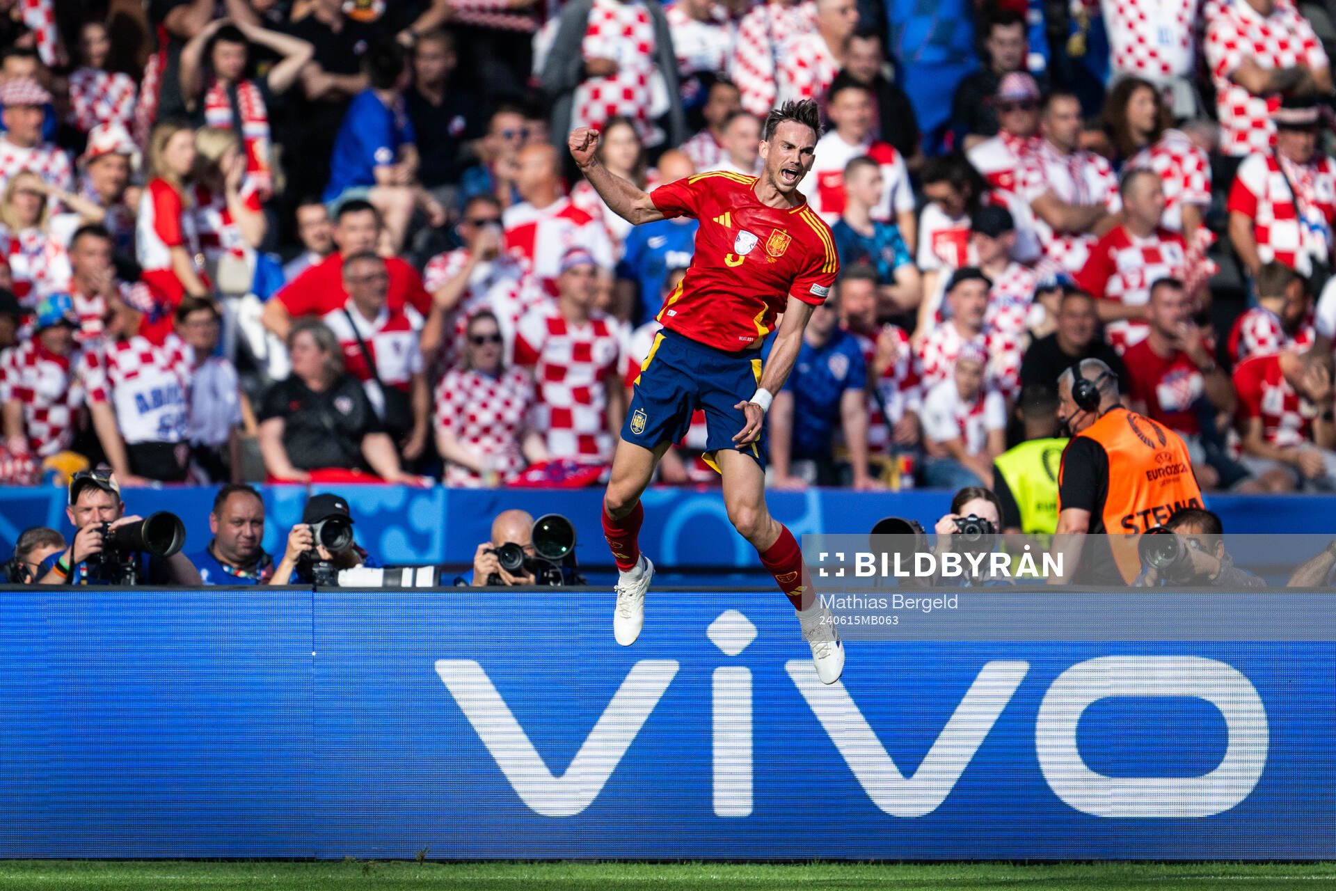 Fabian Ruiz Pena of Spain celebrates