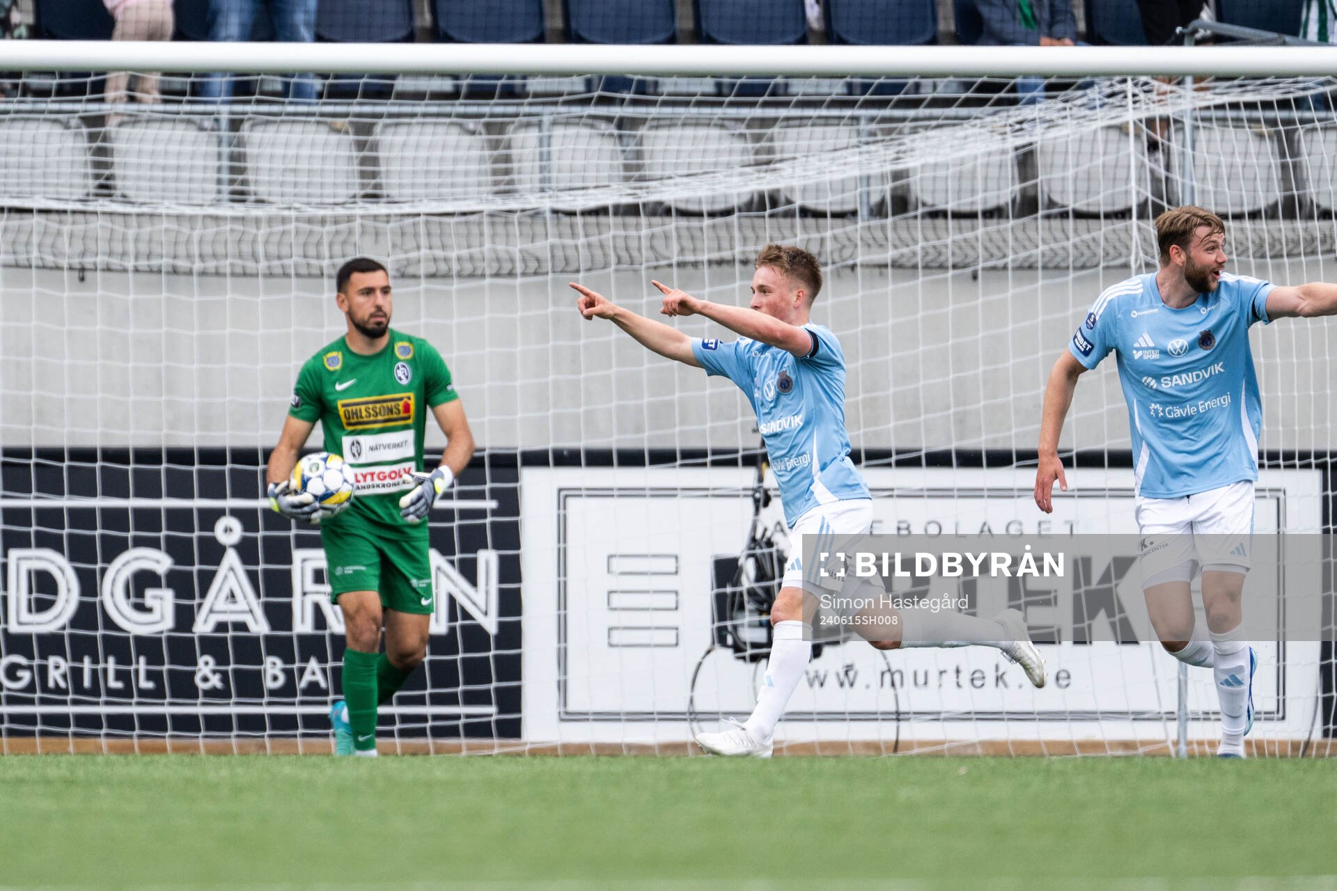 Gefles Constantino Capotondi jublar efter 1-0 under fotbollsmatchen i Superettan mellan Gefle och Landskrona den 15 juni 2024 i Gävle. 