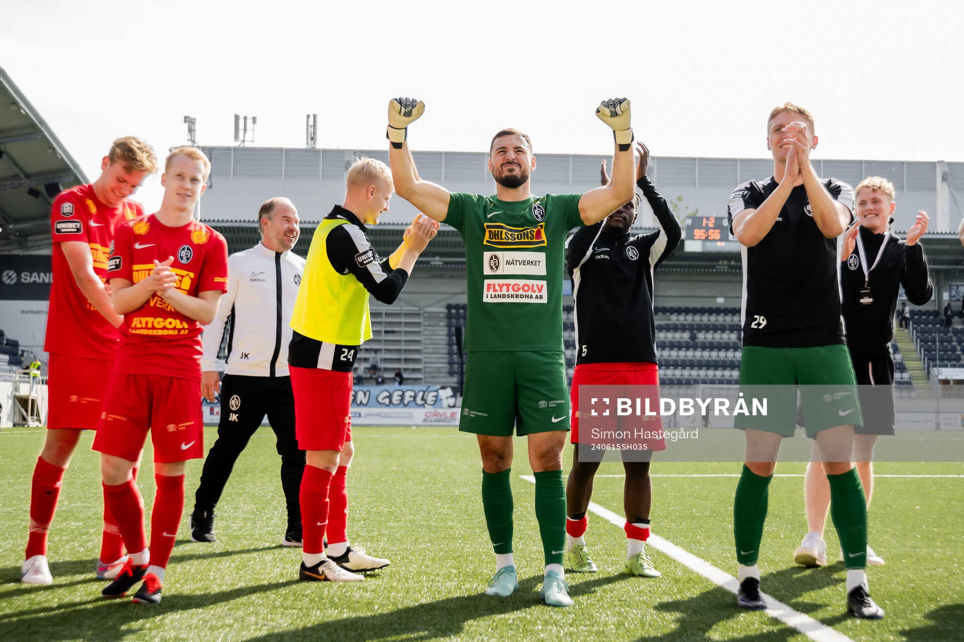 Landskronas målvakt Amr Kaddoura jublar