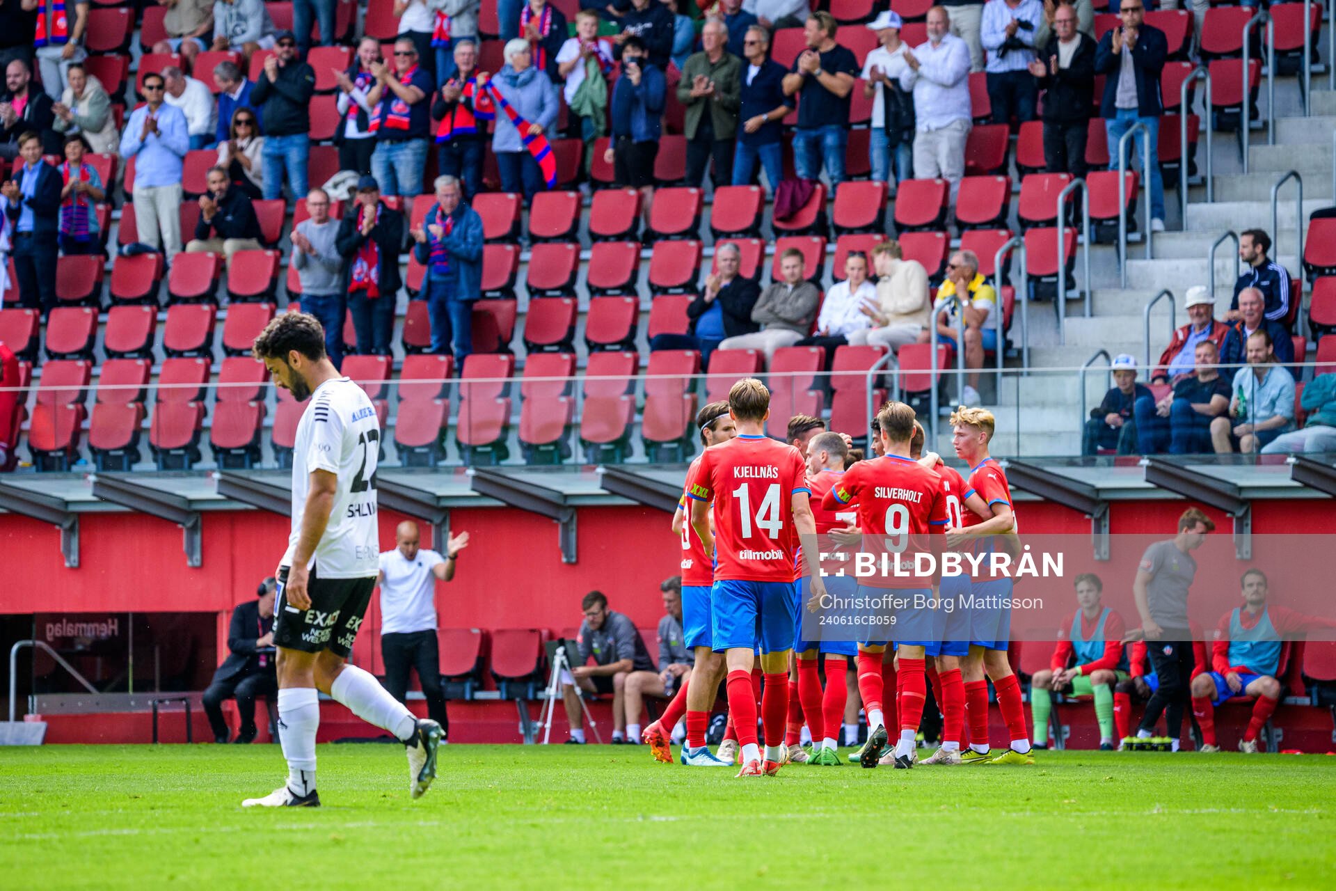 Örebros Lucas Shlimon deppar och Helsingborgs Milan Silva