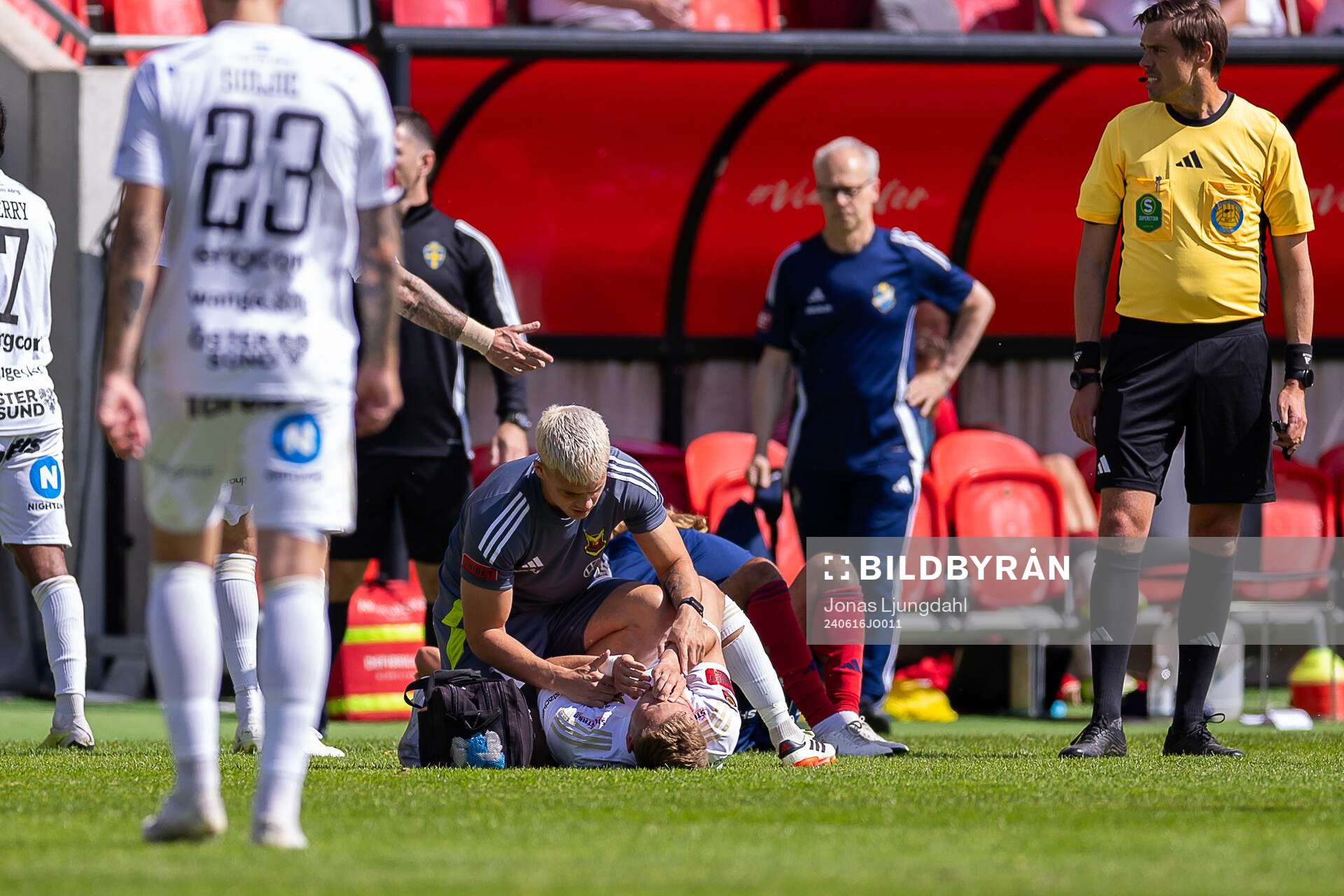 Östersunds Mykola Musolitin får vård på planen