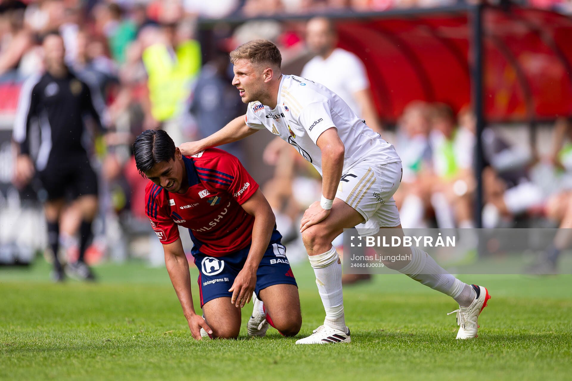 Östers Lukas Bergquist och Östersunds Mykola Musolitin