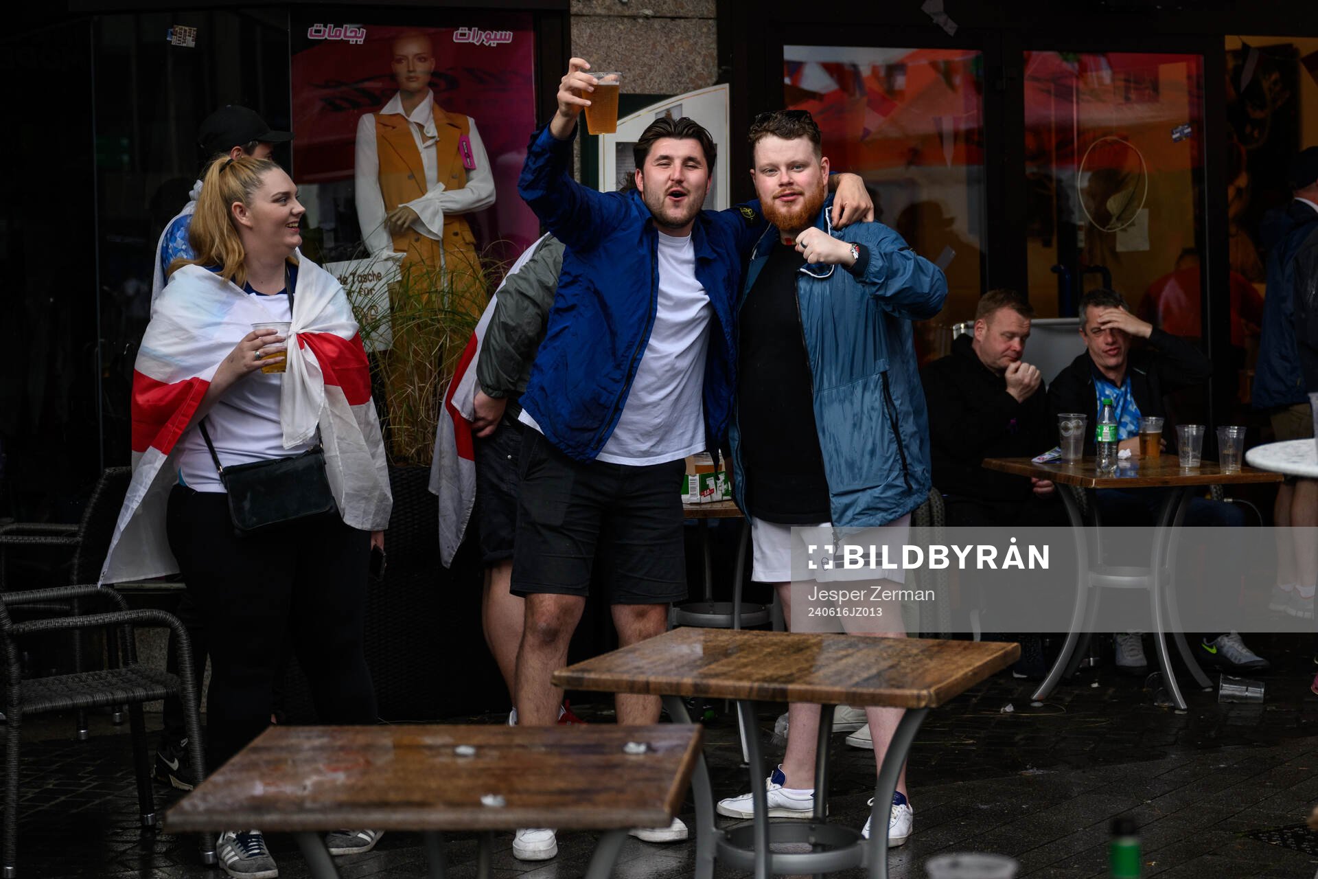 Fans of England