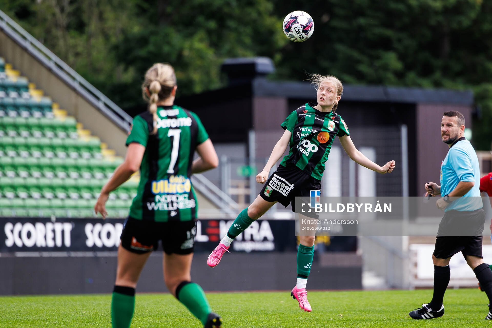 Varbergs Kellie Leppänen under fotbollsmatchen i Division 2 Västra Götaland mellan Varbergs BoIS och Vellinge IF den 16 juni 2024 i Varberg. 