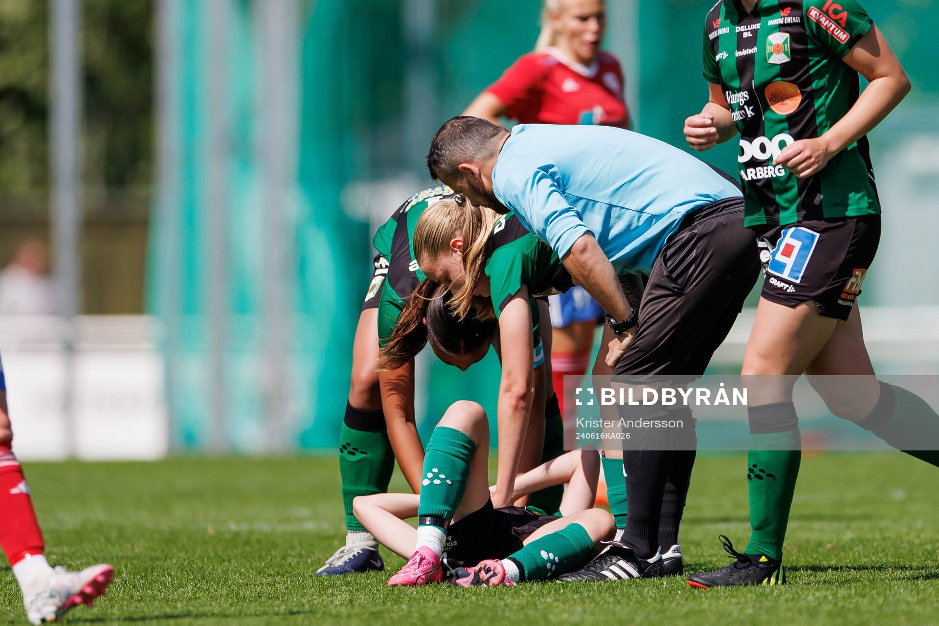 Varbergs Kellie Leppänen har ont