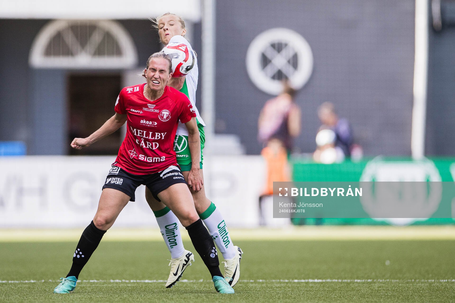 Trelleborgs Hanna Persson och Hammarbys Smilla Holmberg
