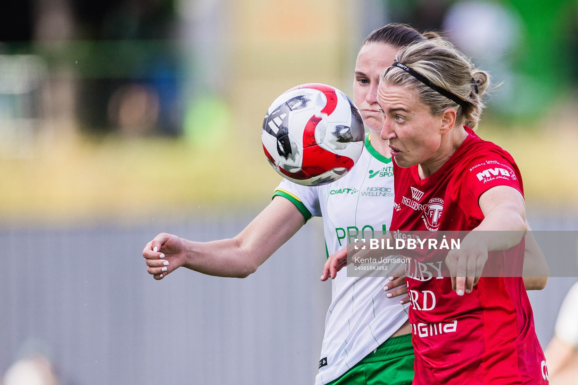 Hammarbys Vilde Hasund och Trelleborgs Viktoria Persson