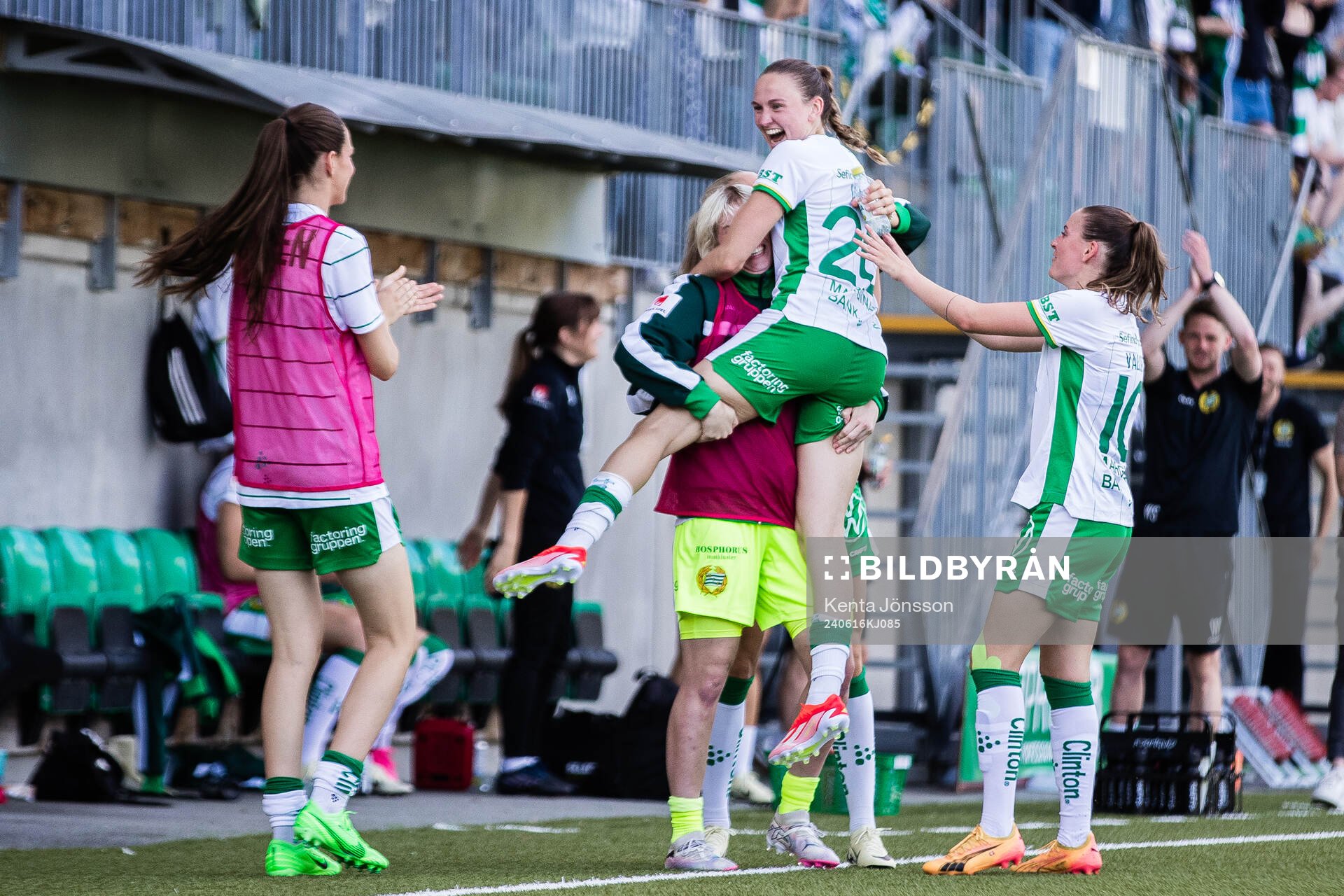 Hammarbys Vilde Hasund jublar