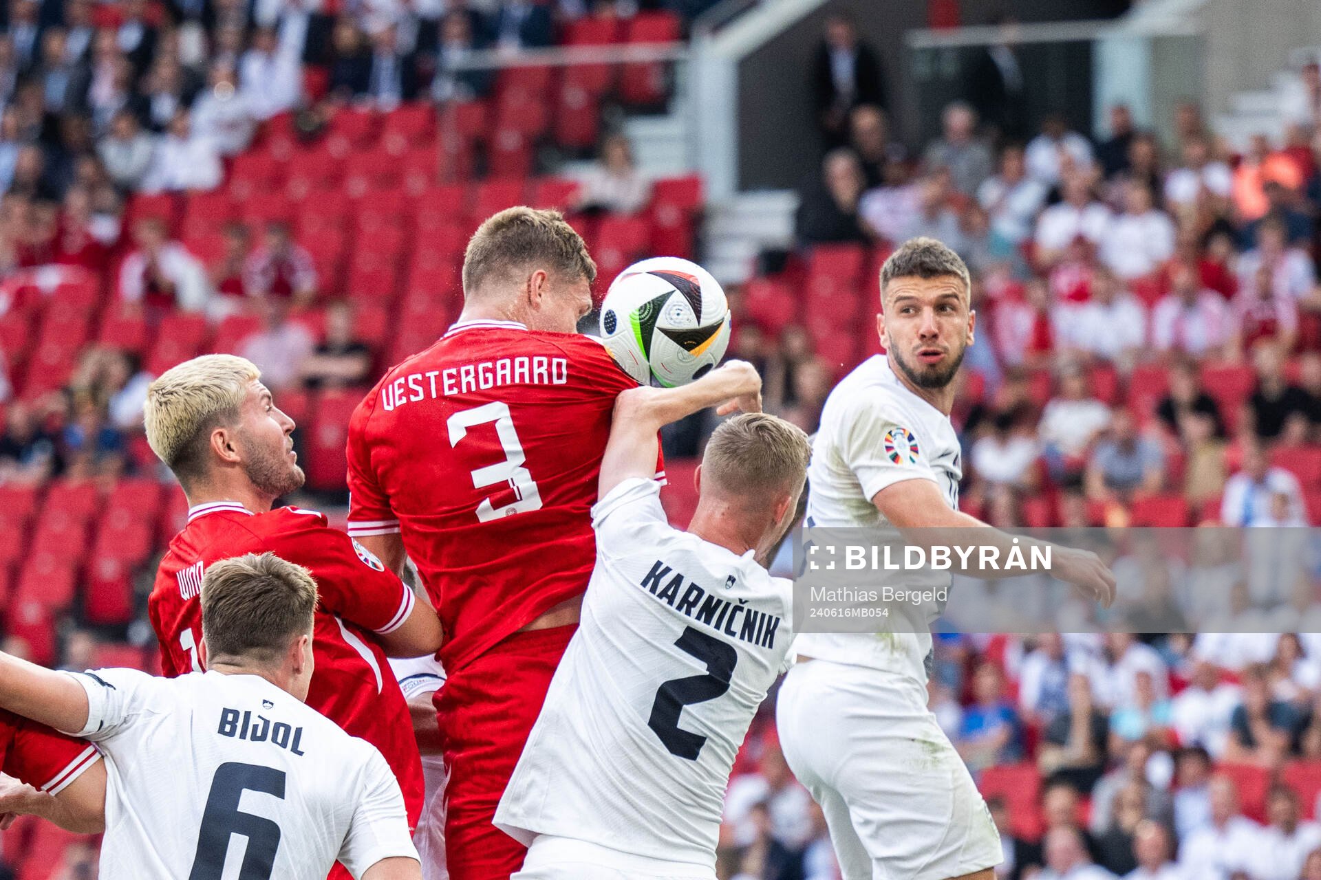 Jonas Wind and Jannik Vestergaard of Denmark against Zan