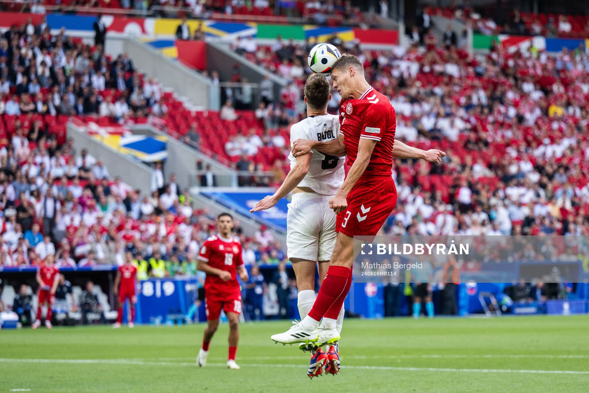 Jaka Bijol of Slovenia and Jannik Vestergaard of Denmark