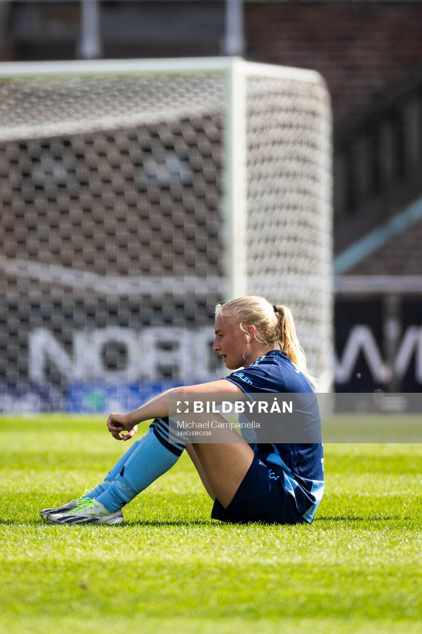 Djurgårdens Stinalisa Johansson deppar