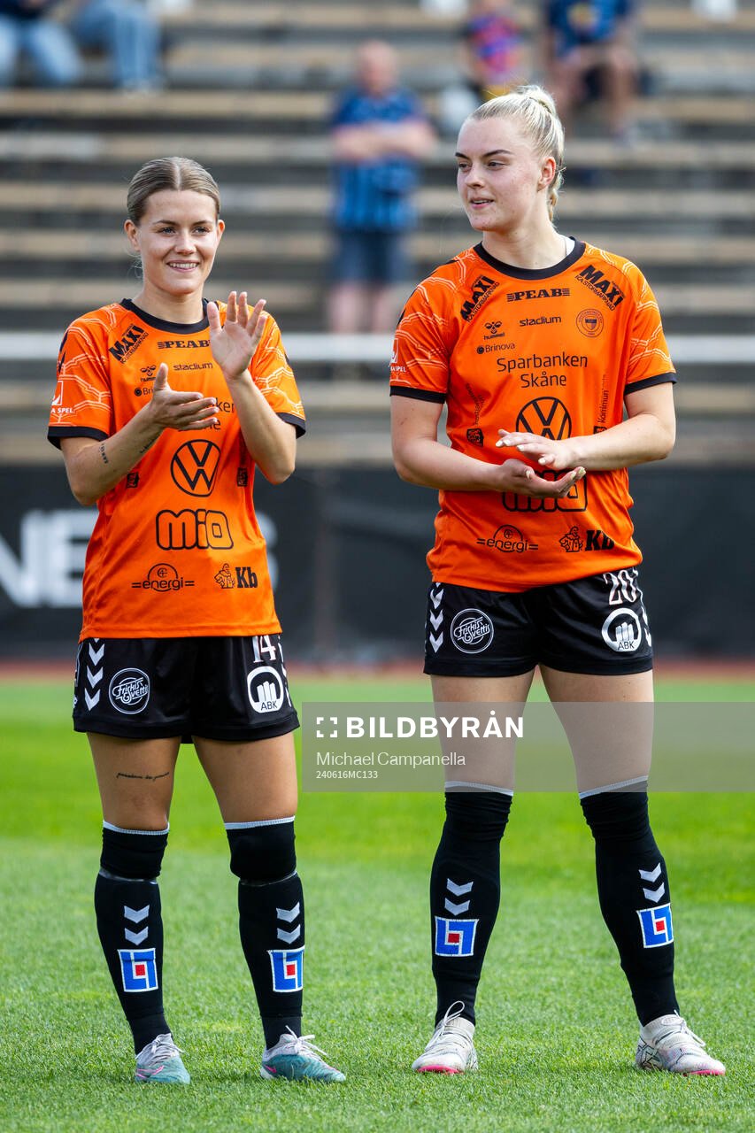 Kristianstads Tilda Persson och Gudny Árnadottir i lineup