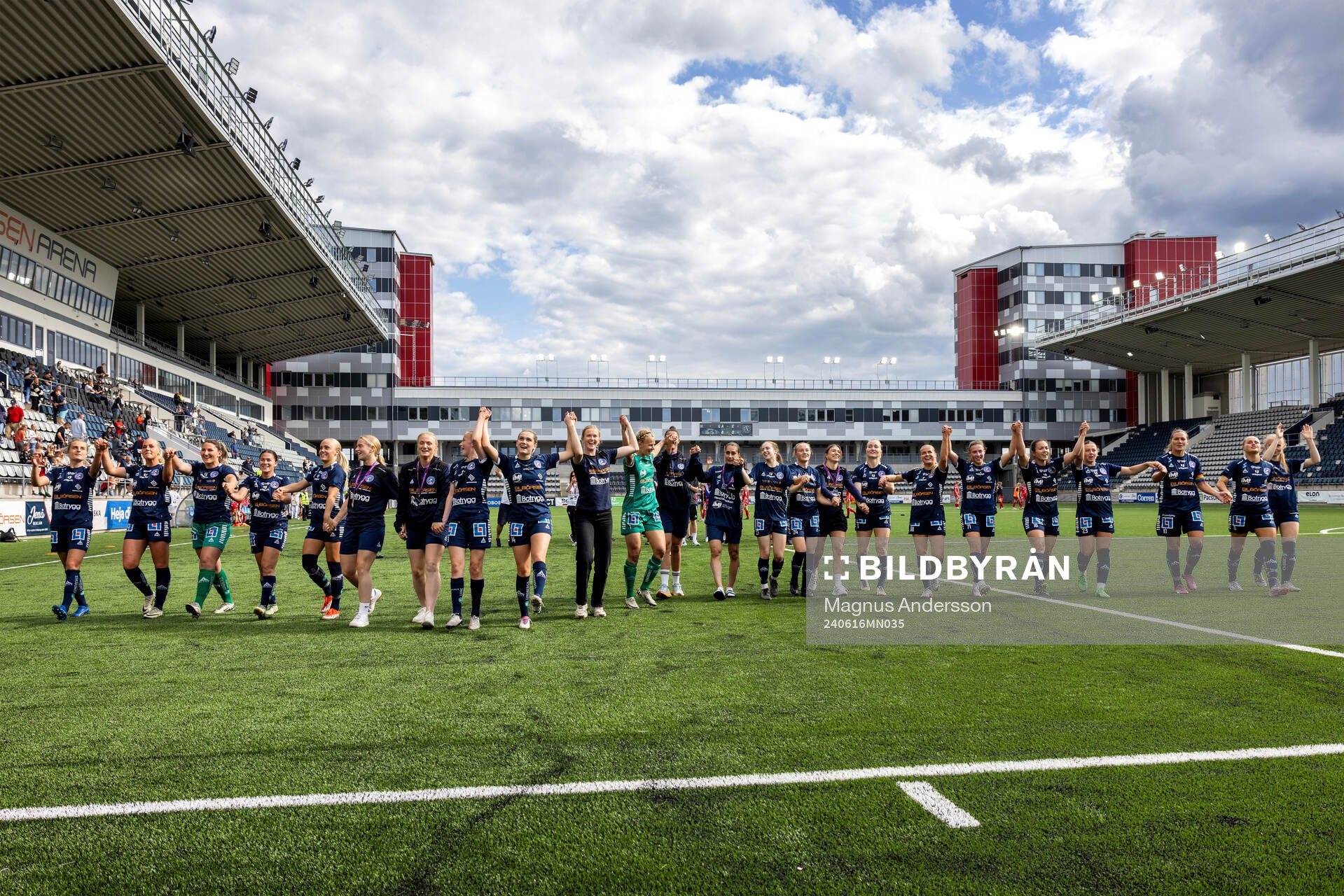 Linköpings spelare jublar