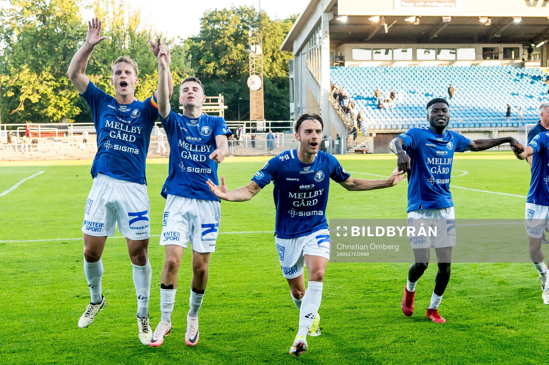 Trelleborgs spelare jublar