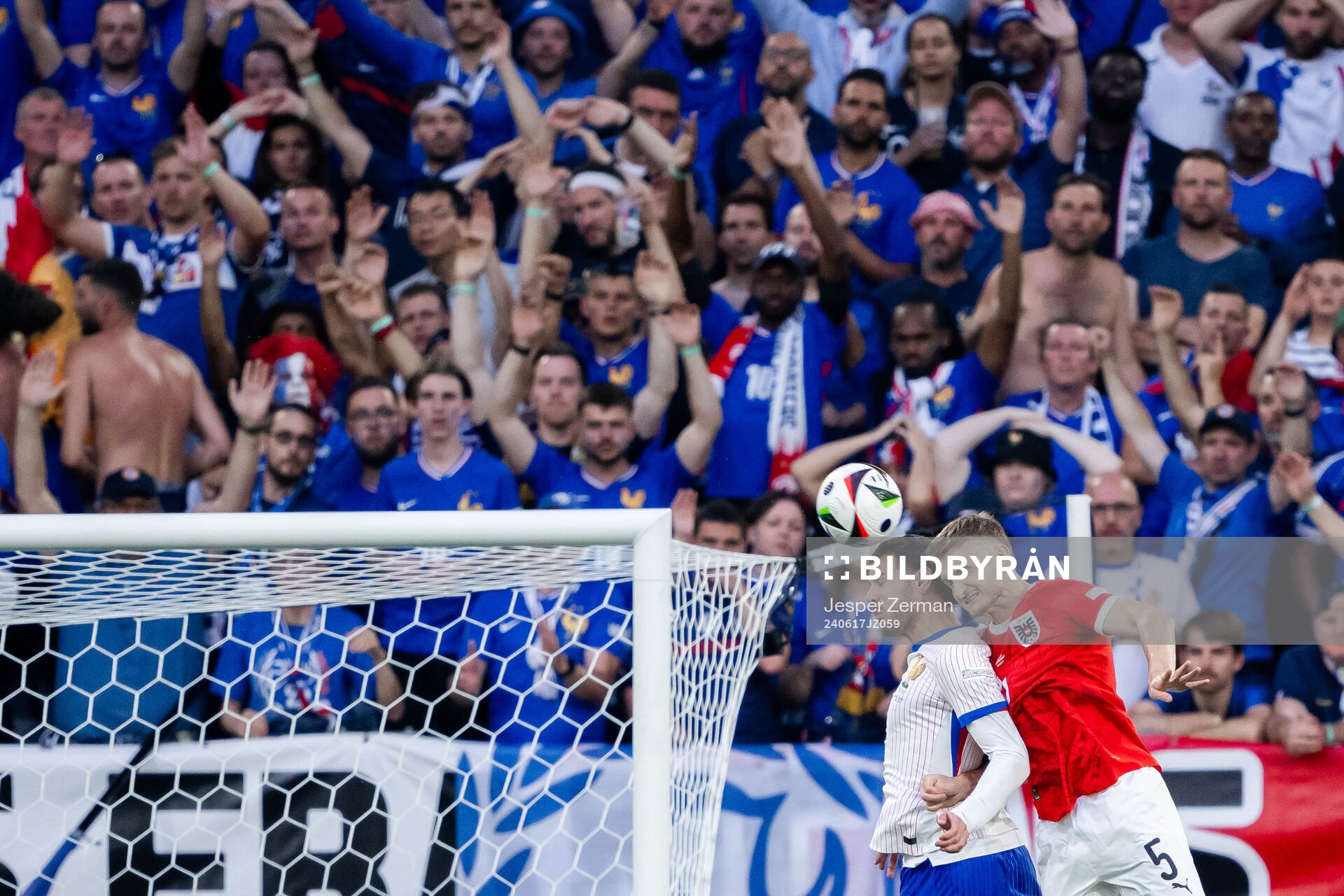 Theo Hernandez of France and Maximilian Entrup of Austria