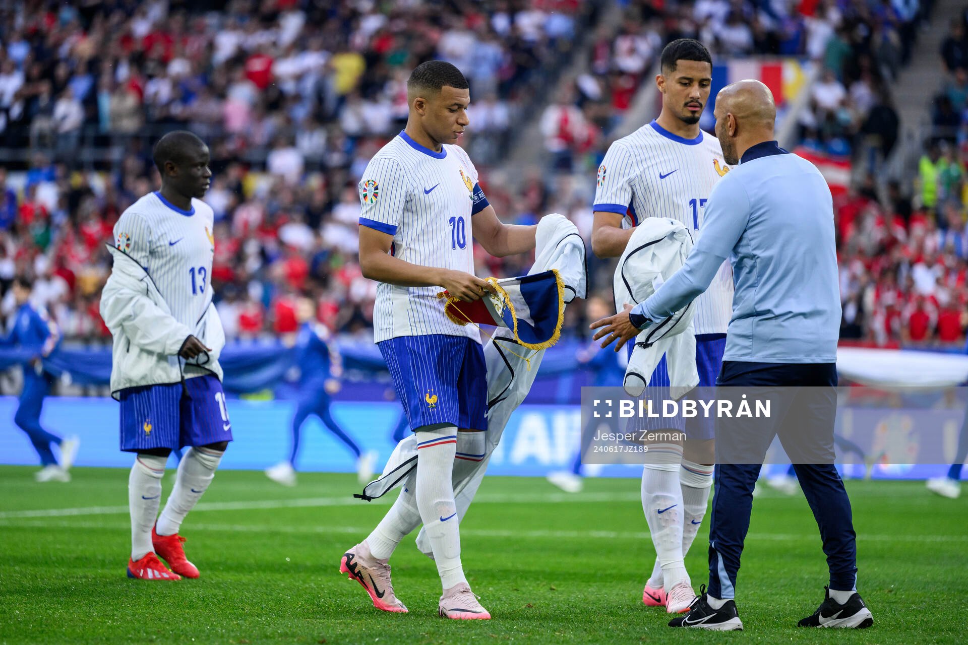 N'Golo Kanté, Kylian Mbappé and William Saliba of France