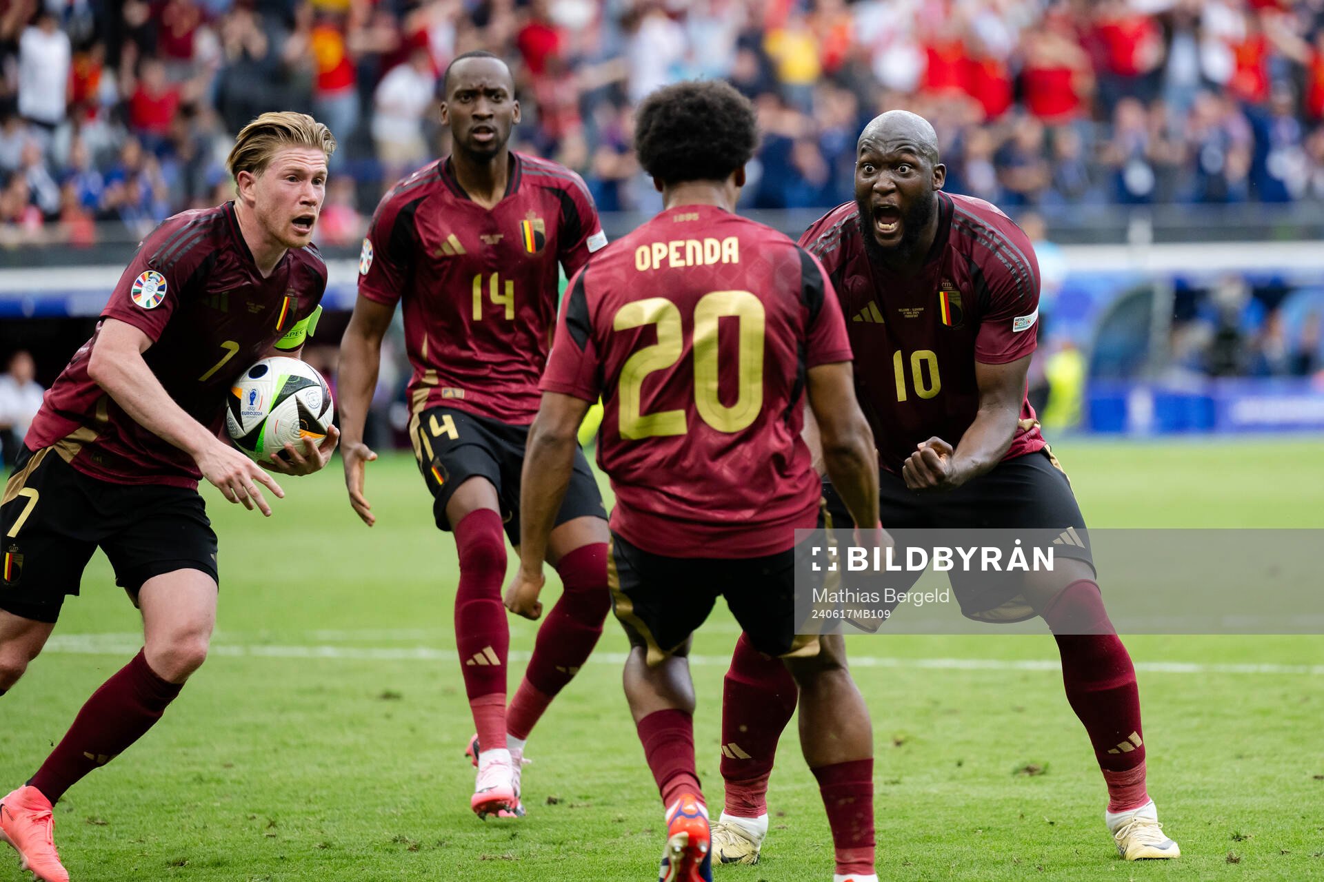 Kevin De Bruyne, Ikoma-Lois Openda and Romelu Lukaku of