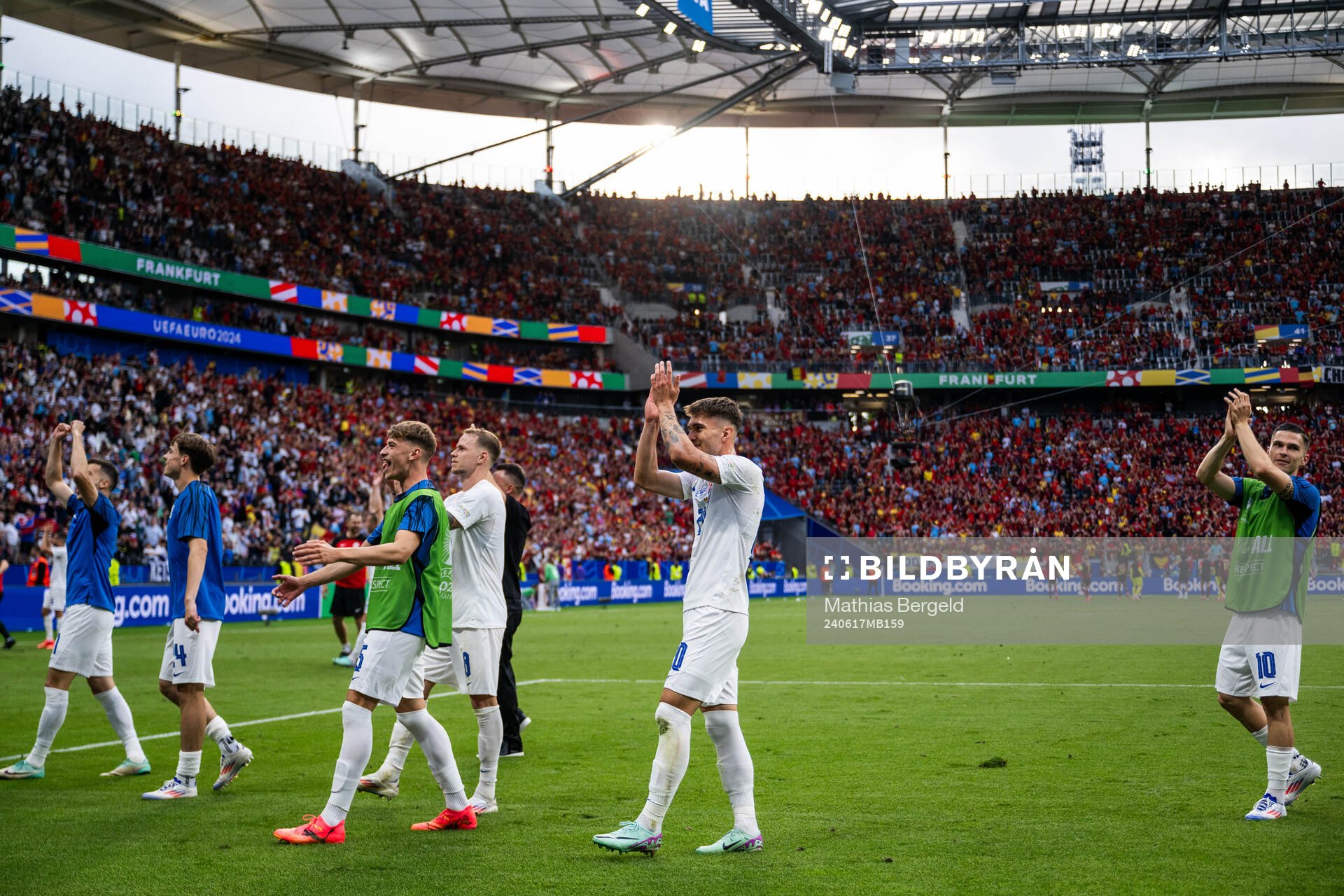 David Duris of Slovakia celebrates