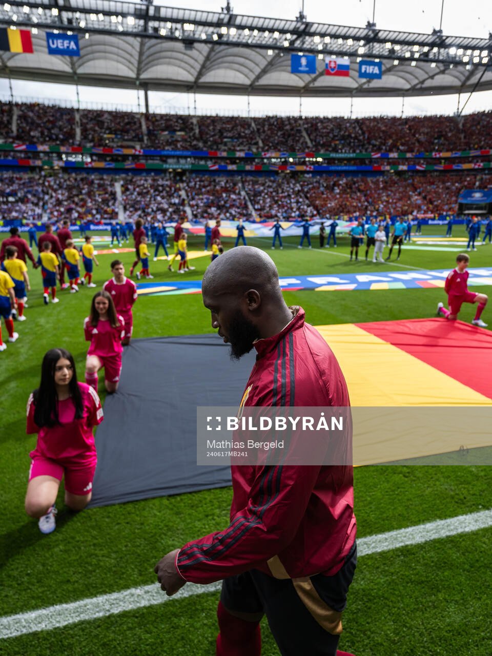 Romelu Lukaku of Belgium enters the pitch