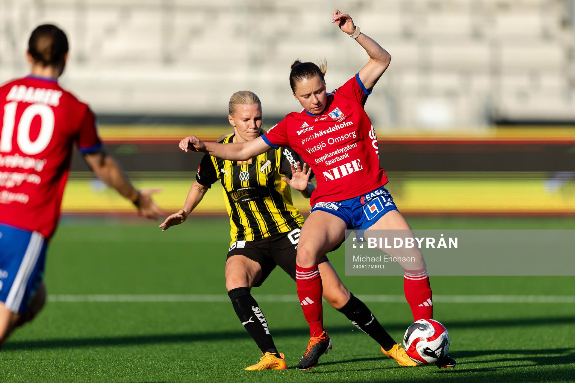 Vittsjös Tanya Boychuk och Häckens Josefine Rybrink