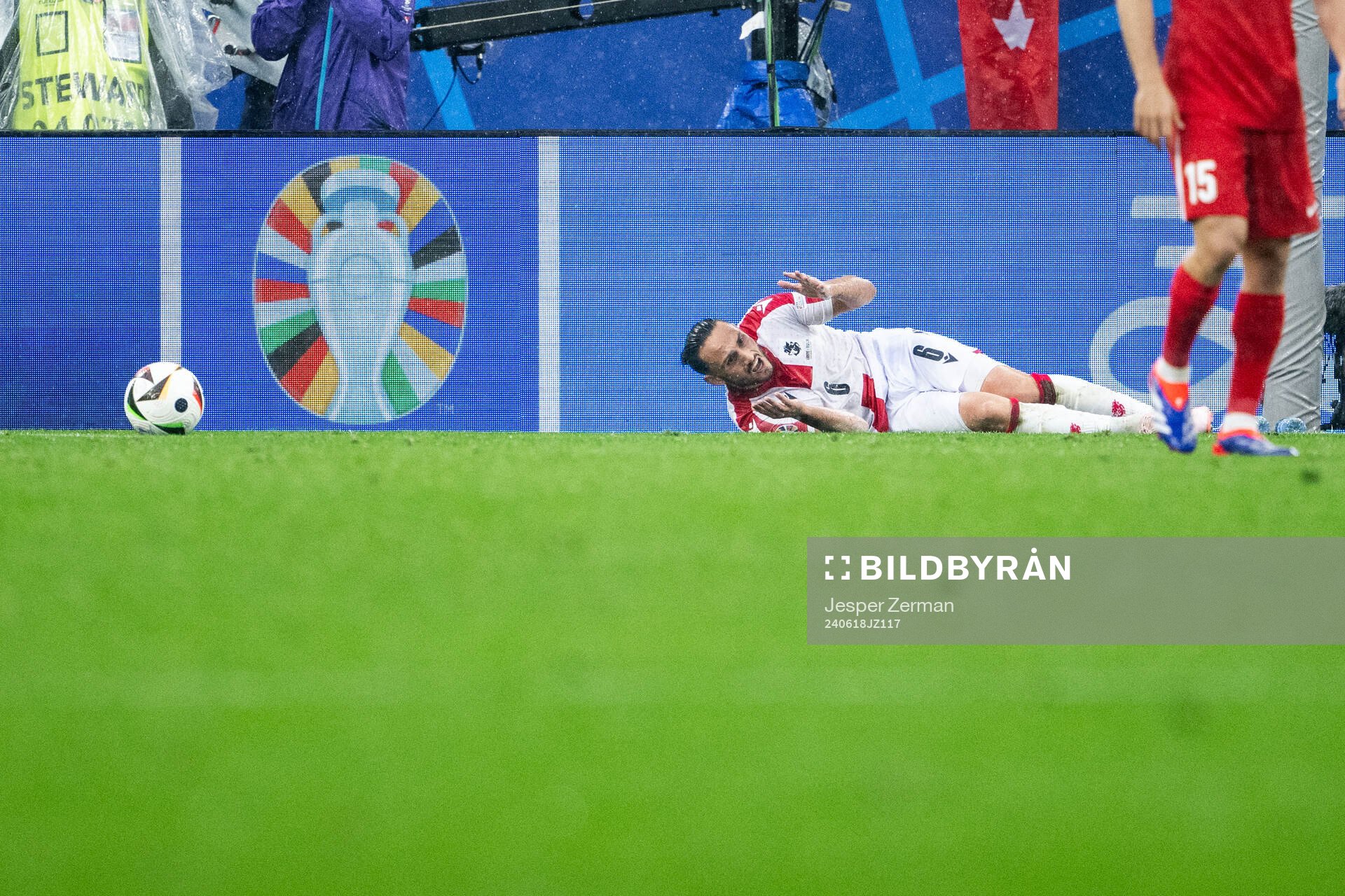 Giorgi Kochorashvili of Georgia looks dejected