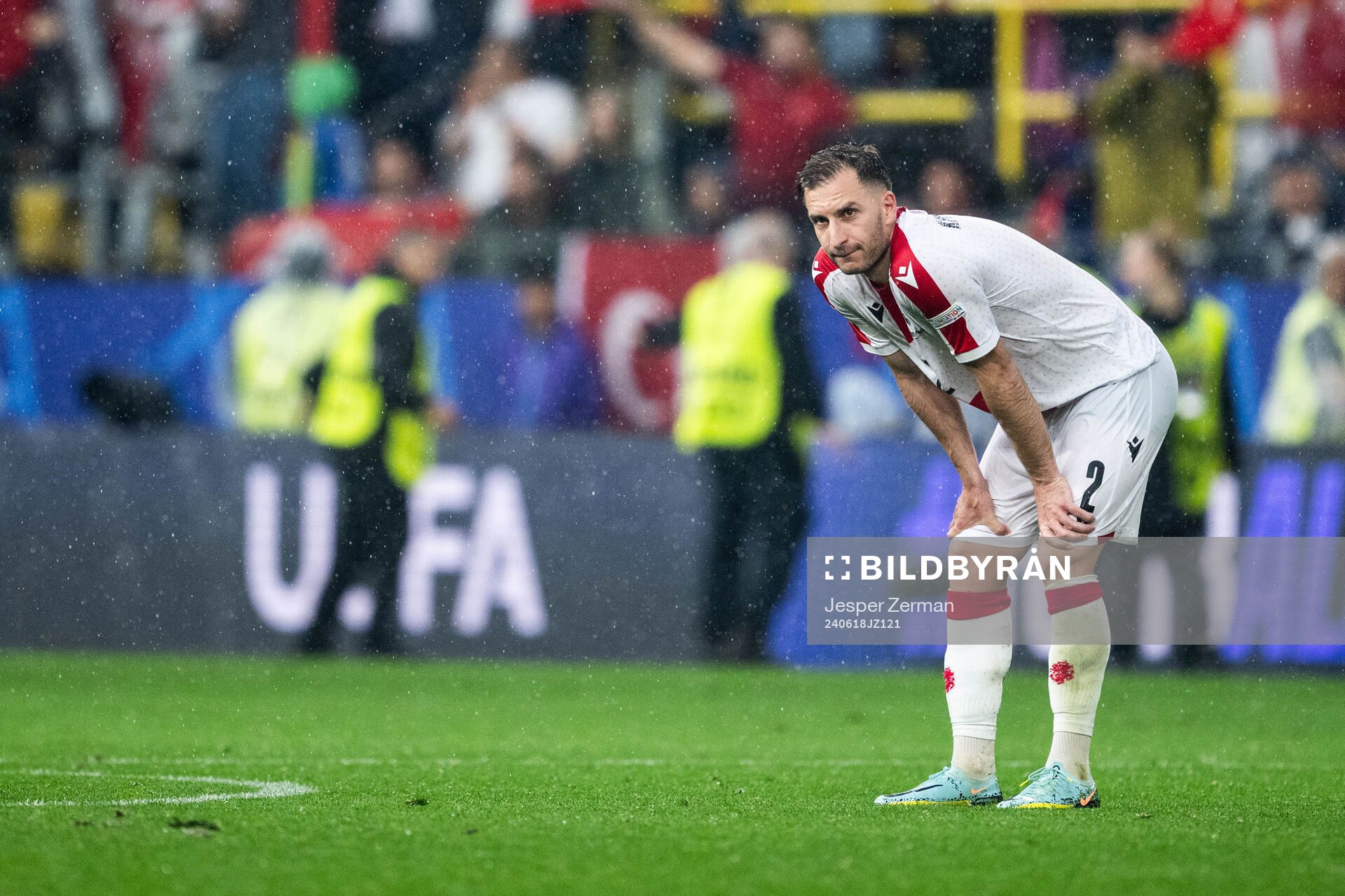 Otar Kakabadze of Georgia looks dejected
