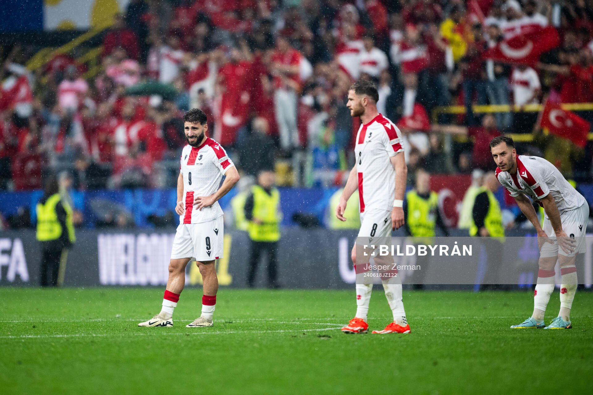 Zuriko Davitashvili of Georgia looks dejected