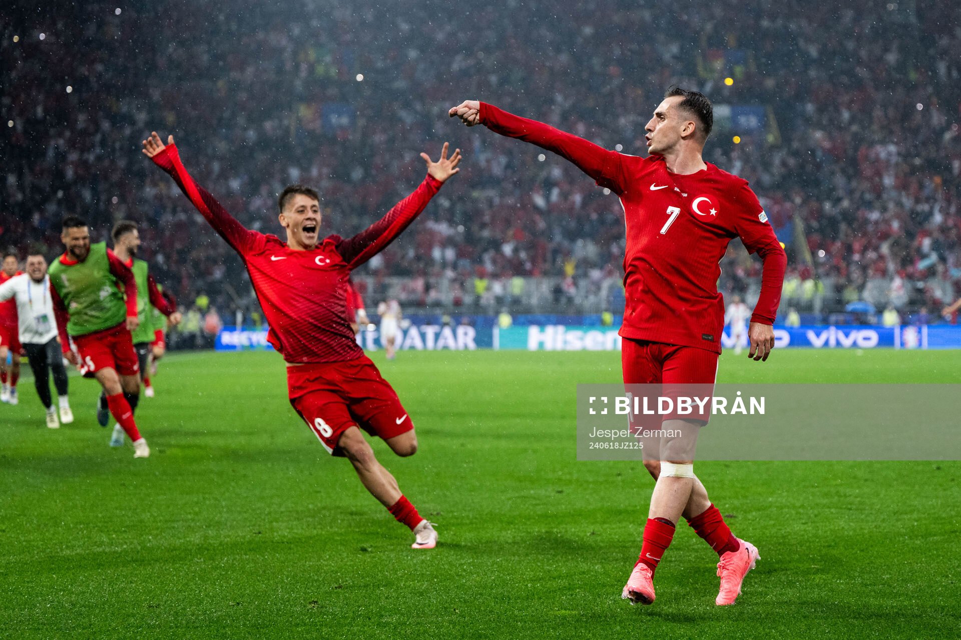 Kerem Akturkoglu of Türkiye celebrates with Arda Guler