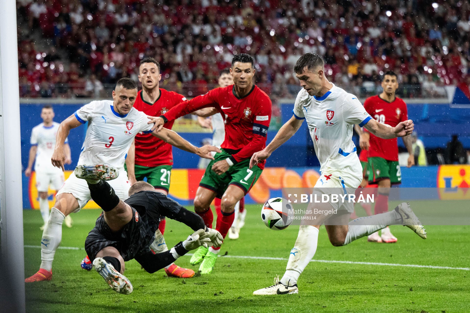 Goalkeeper Jindfich Stanek and Robin Hranac of Czech Republic during the UEFA Euro 2024 Football Championship match between Portugal and Czech Republic on June 18, 2024 in Leipzig.