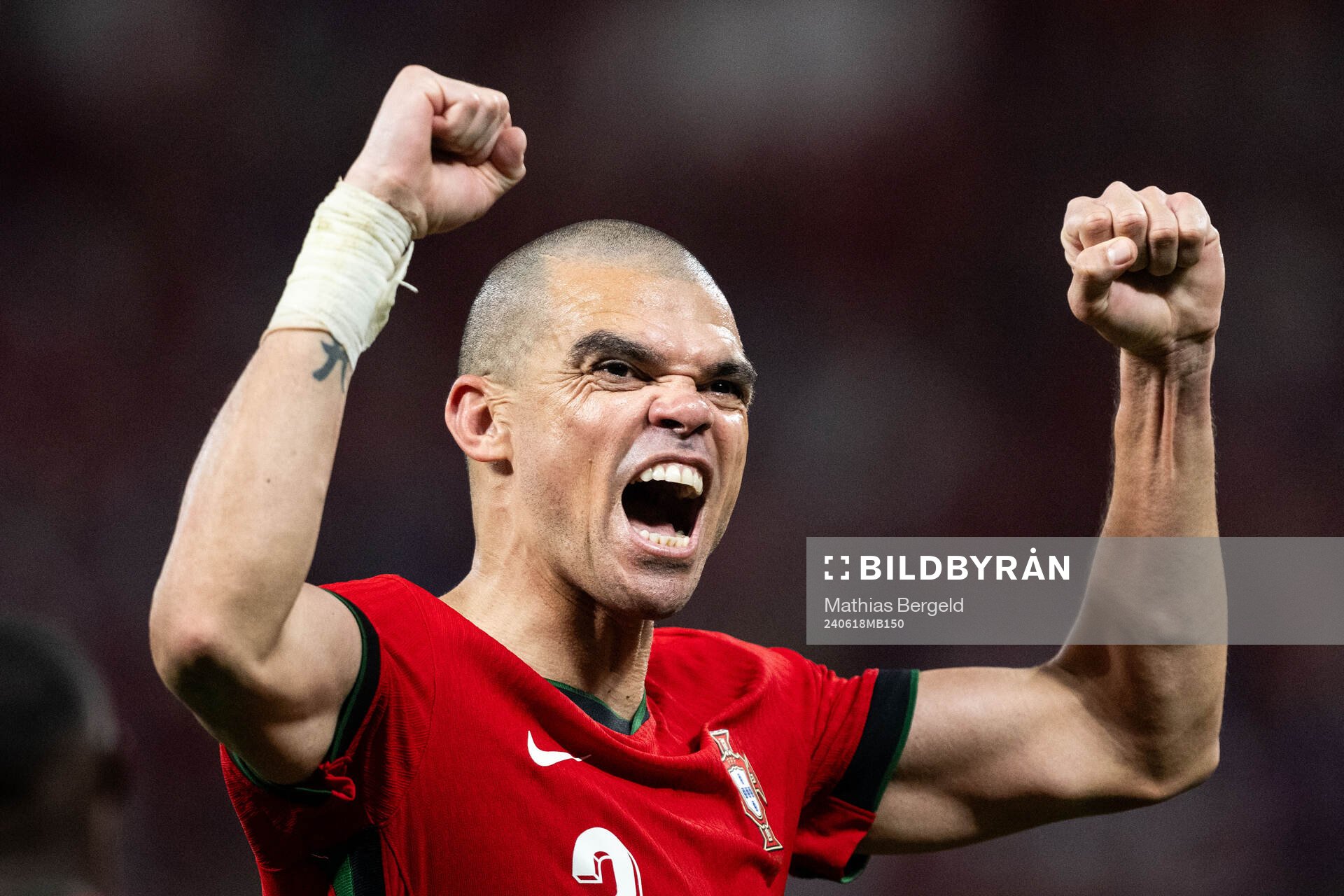 Pepe of Portugal celebrates