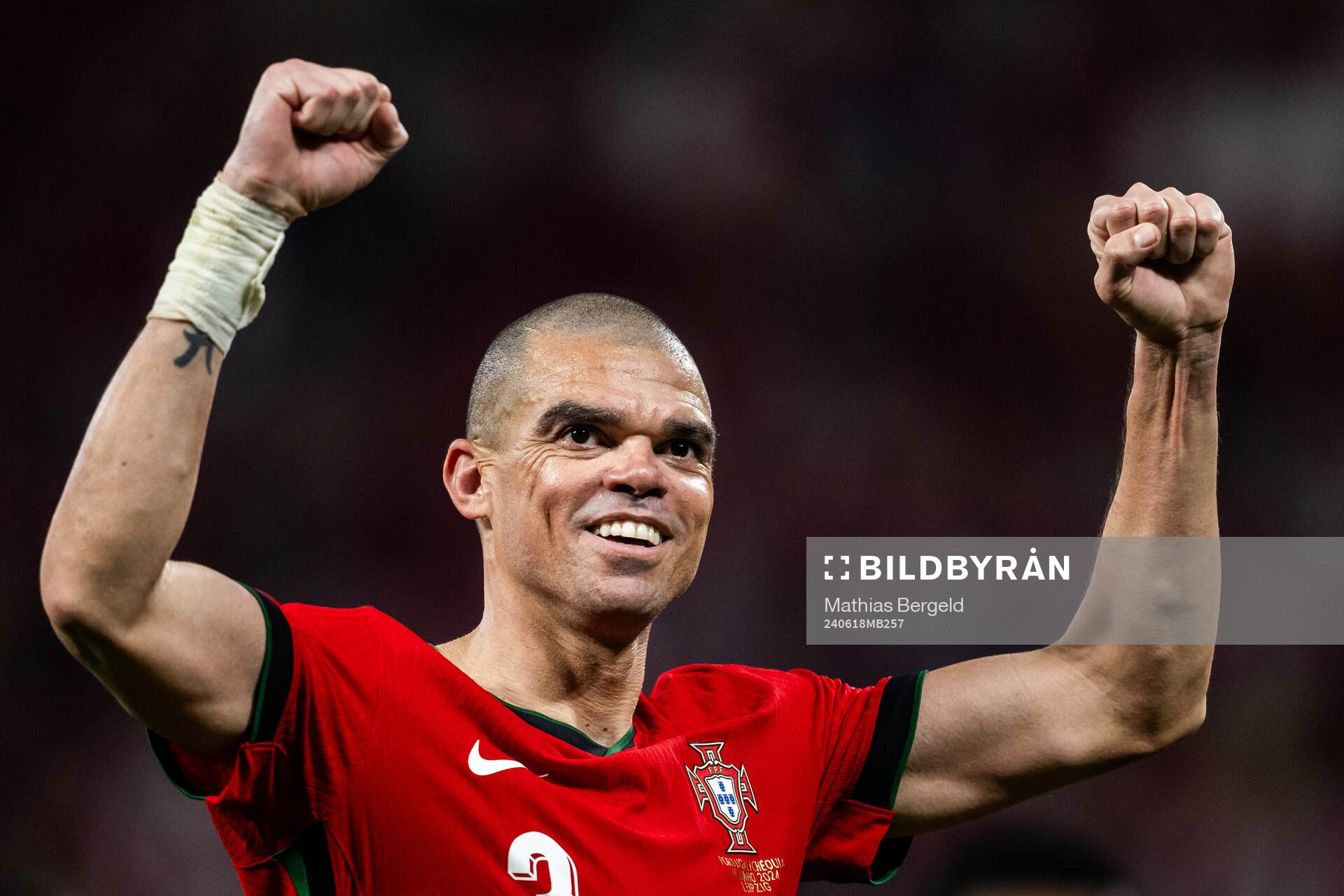 Pepe of Portugal celebrates