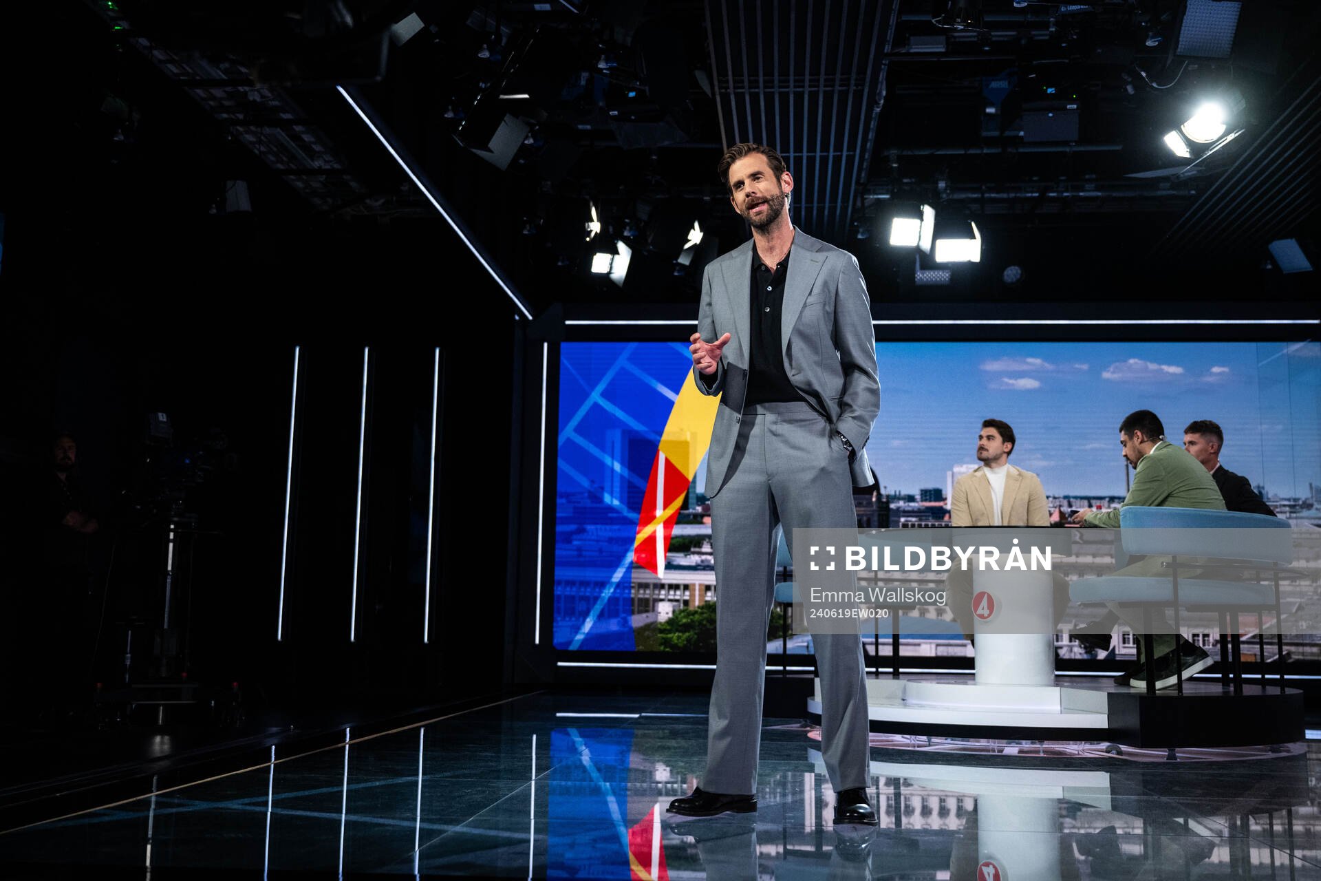 Programledare Pär Lernström