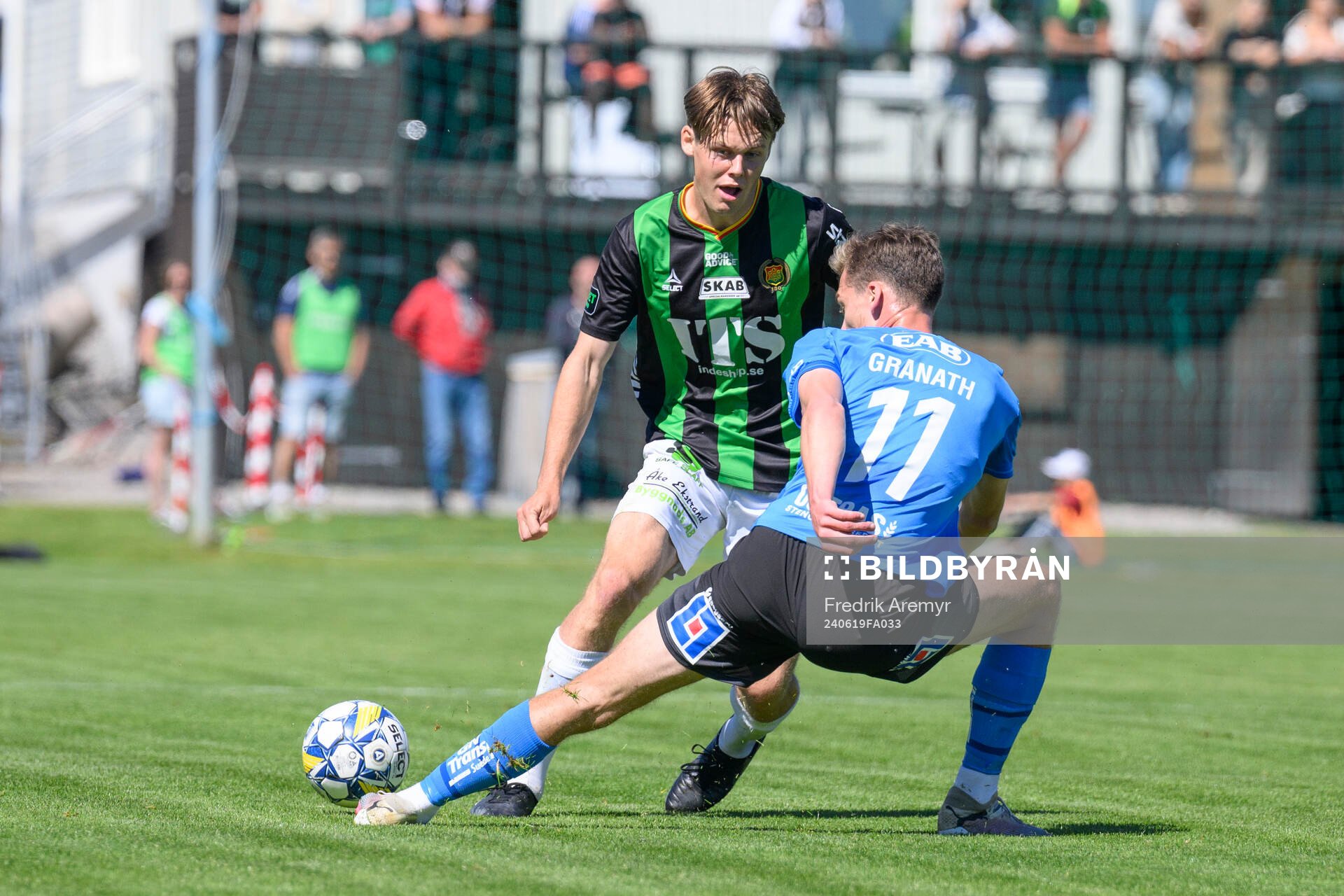 GAIS Axel Henriksson  och Halmstads William Granath