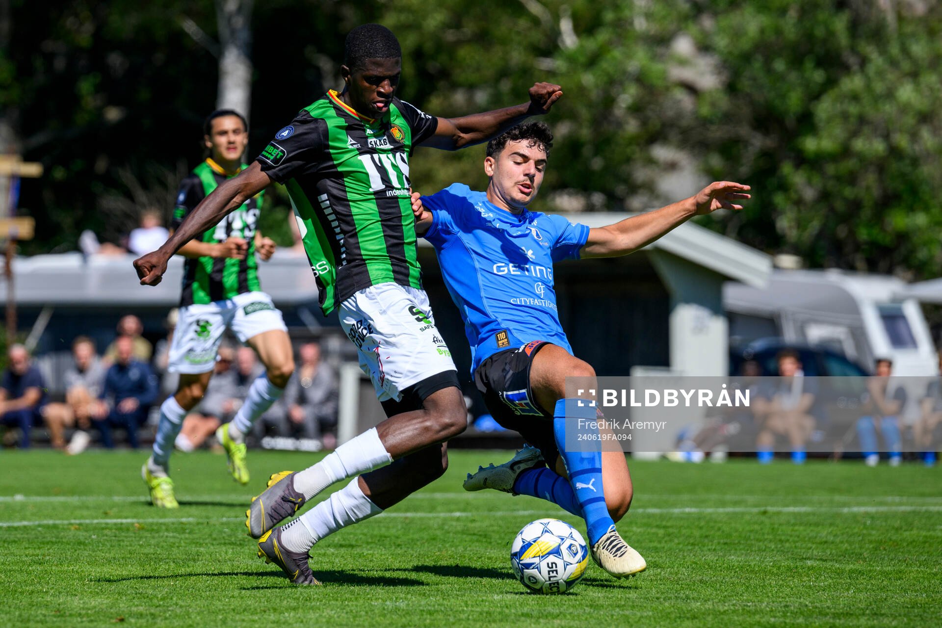 GAIS Chisomnazu Chika Chidi  och Halmstads Bleon Kurtulus