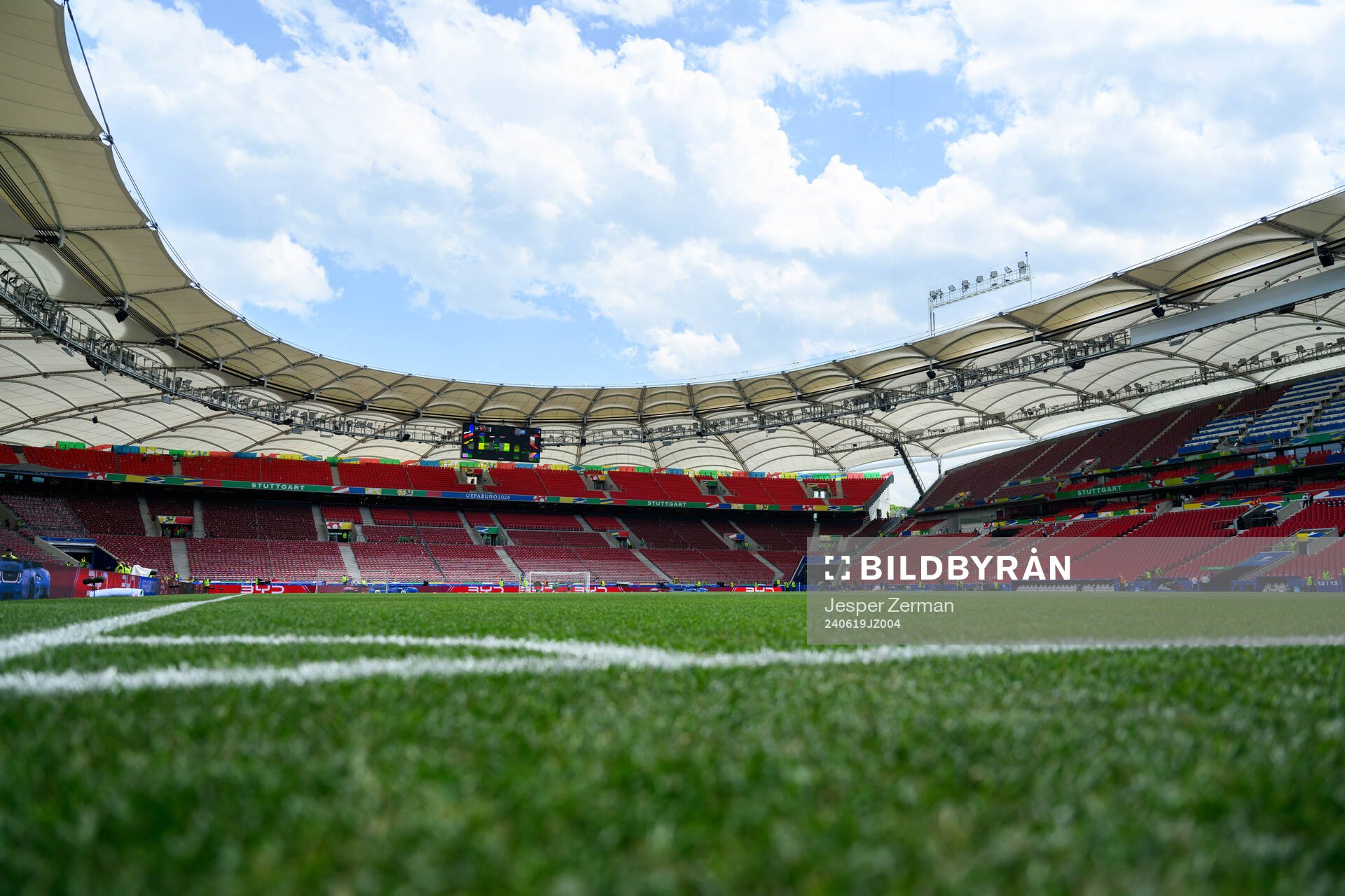 Interior view of Stuttgart Arena