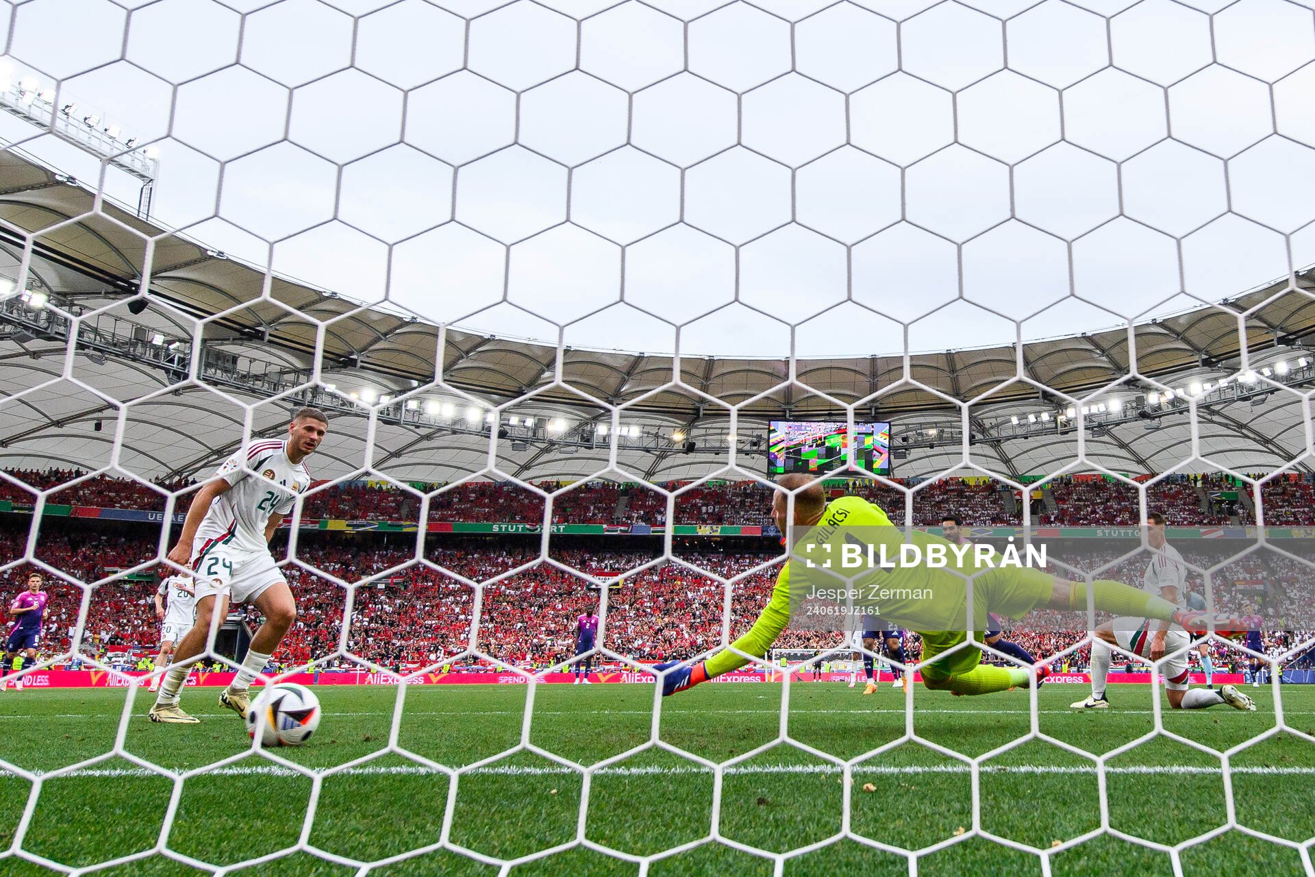 goalkeeper Peter Gulacsi of Hungary lets in 2-0 by Ilkay