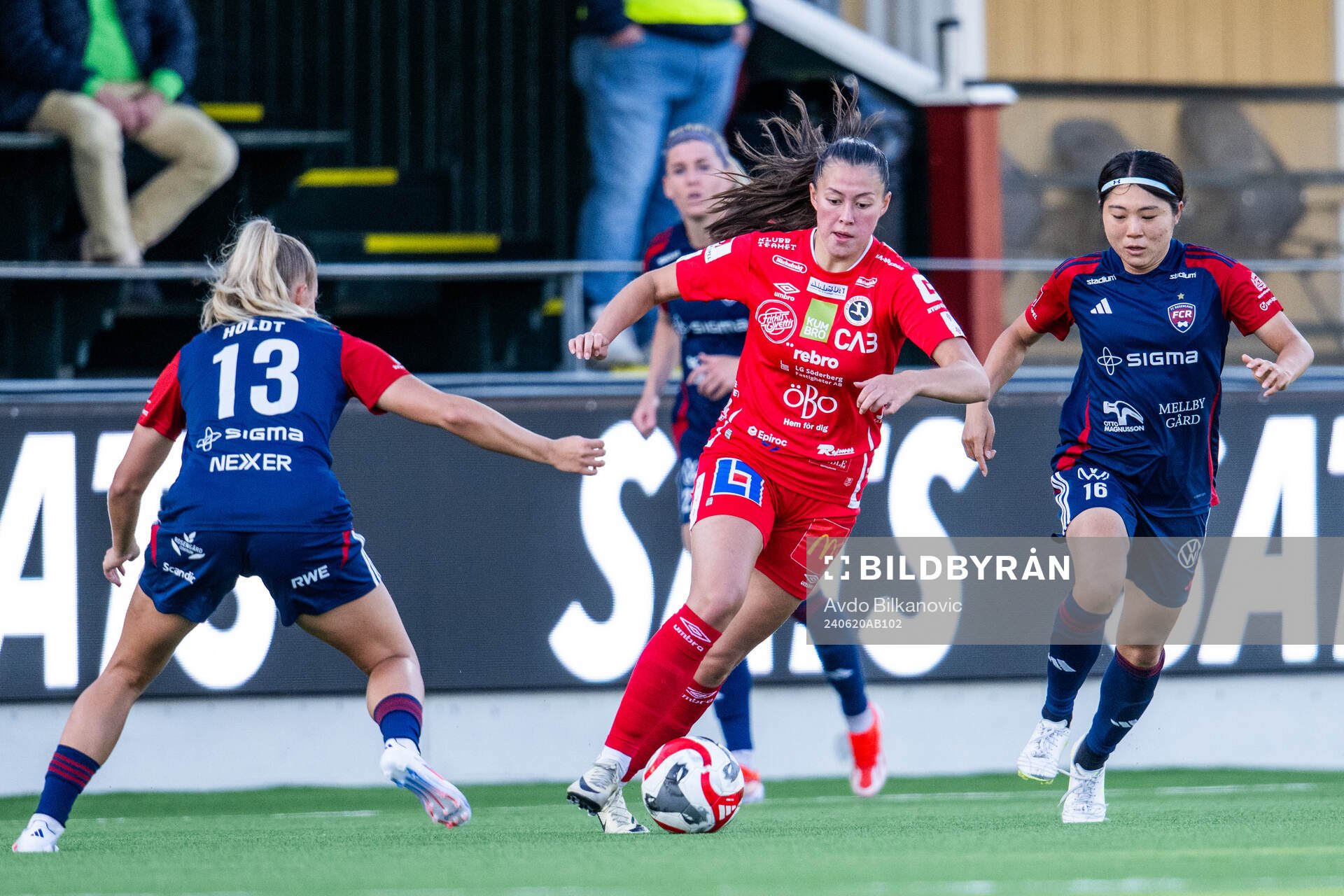 KIF Örebros Áslaug Dora Sigurbjörnsdottir