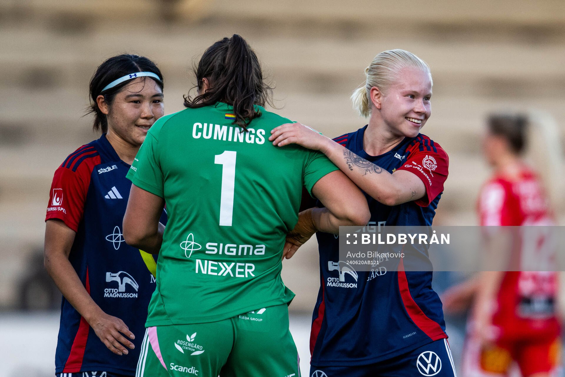 FC Rosengårds målvakt Eartha Cumings och Anni Hartikainen
