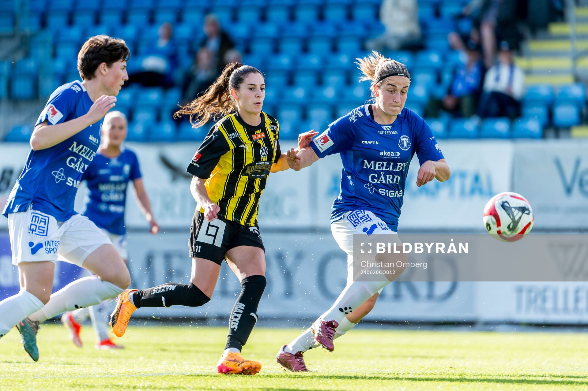 Häckens Clarissa Larisey och Trelleborgs Edina Filekovic