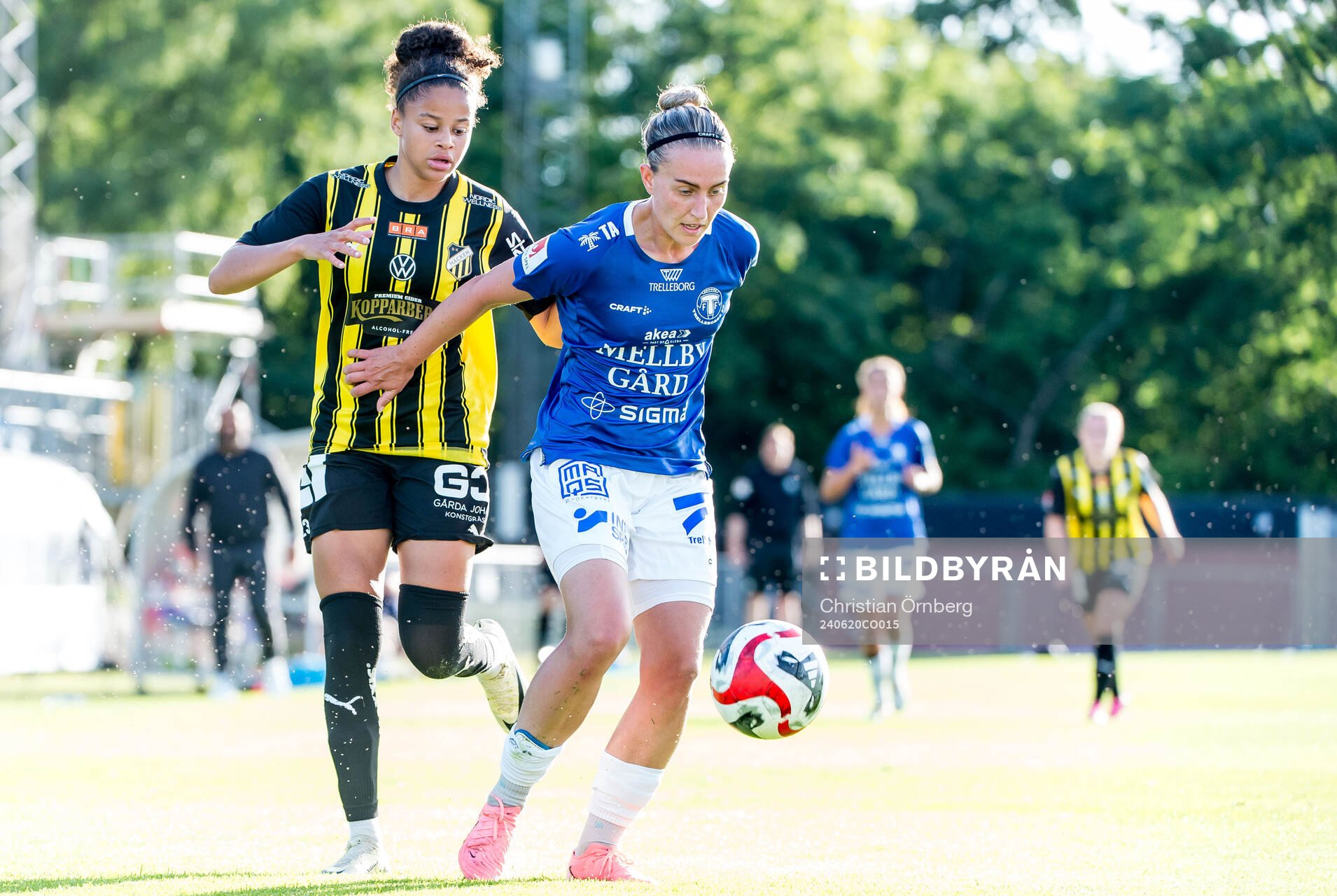 Häckens Felicia Schröder och Trelleborgs Viktoria Persson