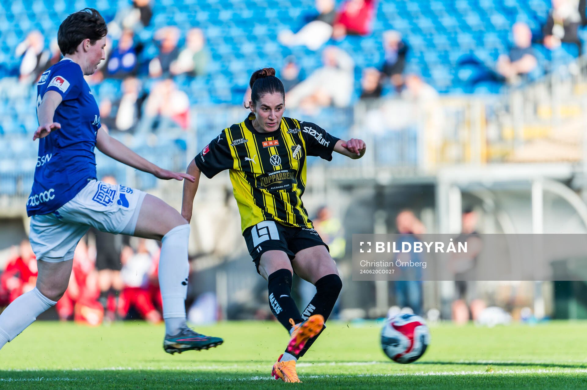 Häckens Clarissa Larisey gör 0-1