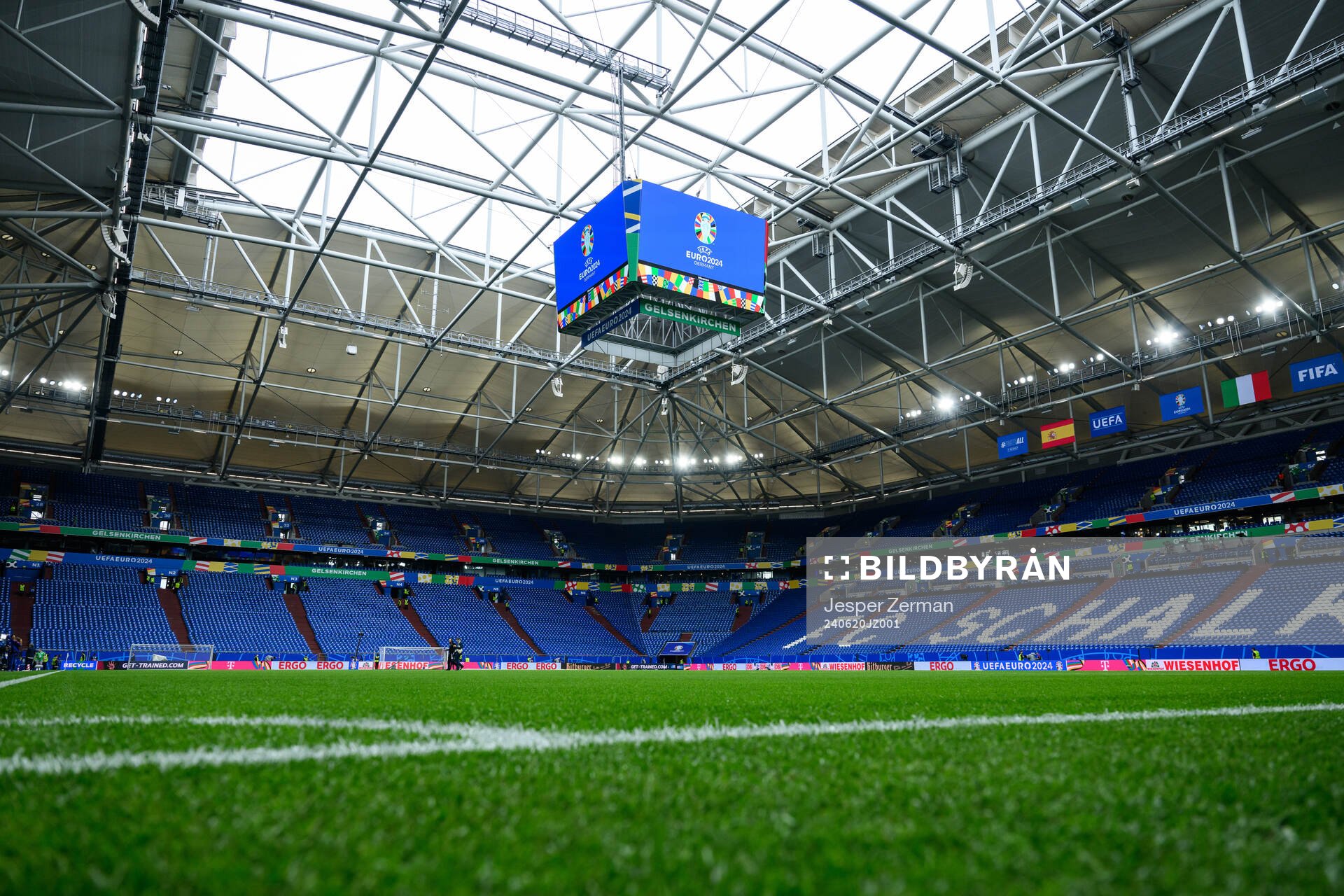 Interior view of Arena Auf Schalke